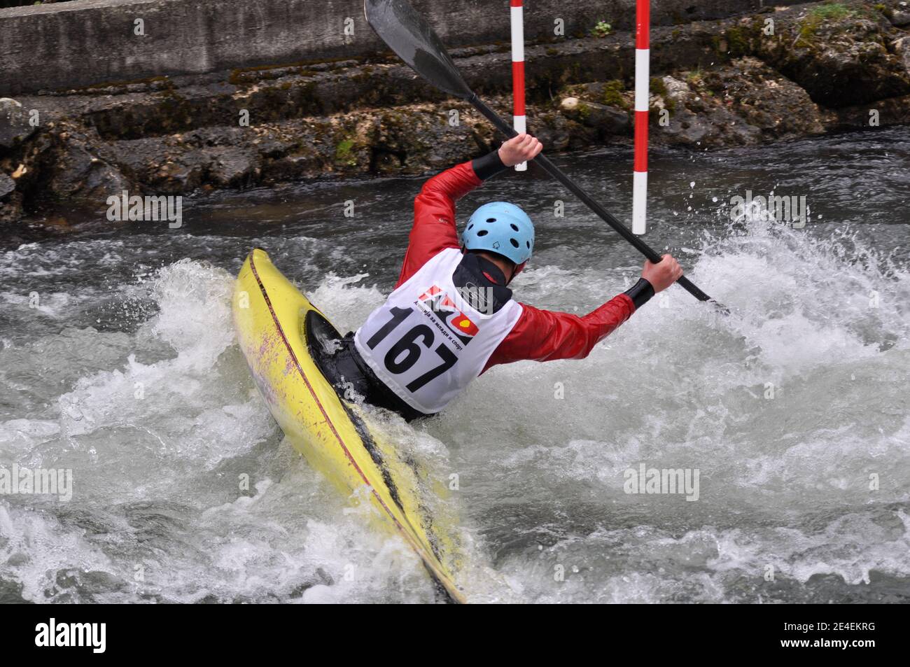 Skopje, Mazedonien, April 07,2018. Auf dem Fluss Treska wurde 50-th jährlichen Internationalen Ilinden Kanuslalom Wettbewerb – IKAS statt. Stockfoto