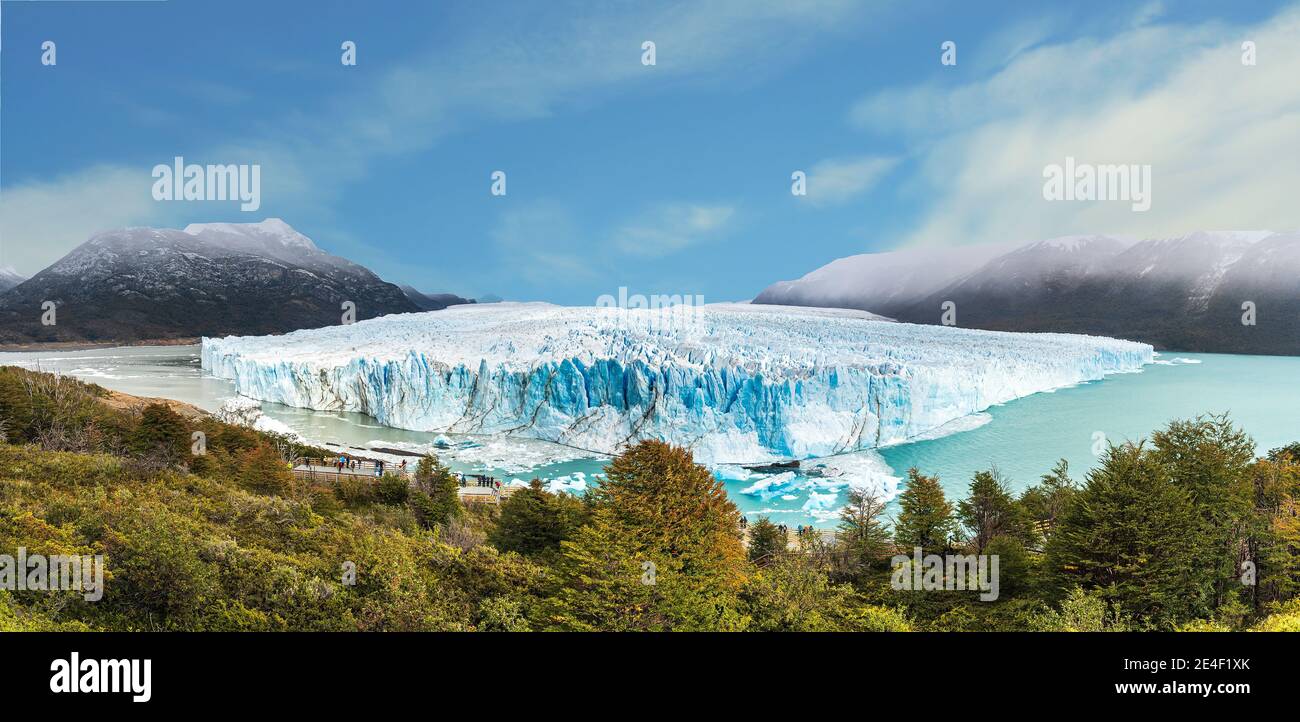 Perito Moreno Gletscher Nationalpark in der Nähe von El Calafate, Patagonien, Argentinien. Es ist einer der erstaunlichsten Orte unseres Planeten. Stockfoto