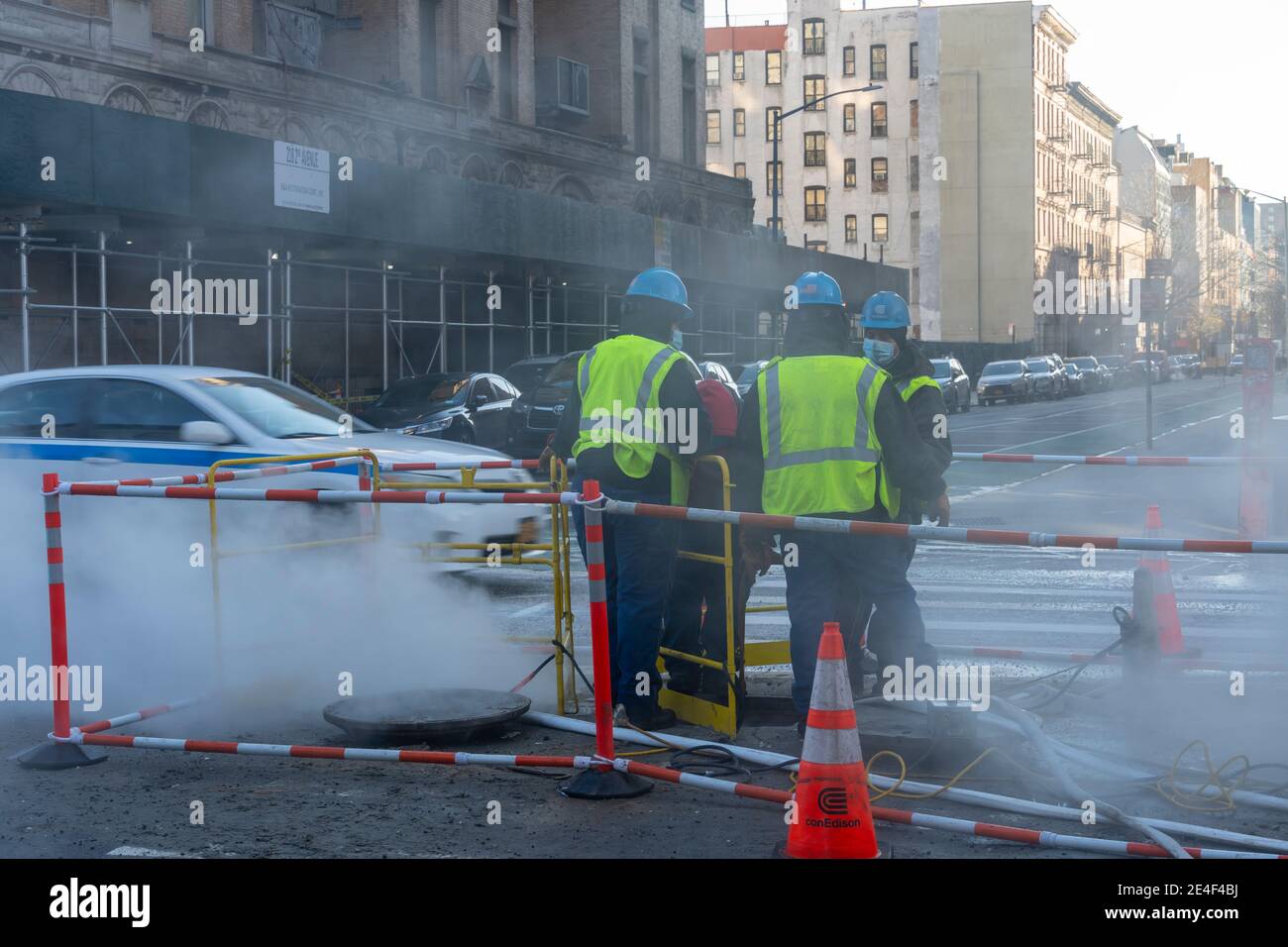 Con Edison Smoke Manhattan New Stockfotos Und Bilder Kaufen Alamy