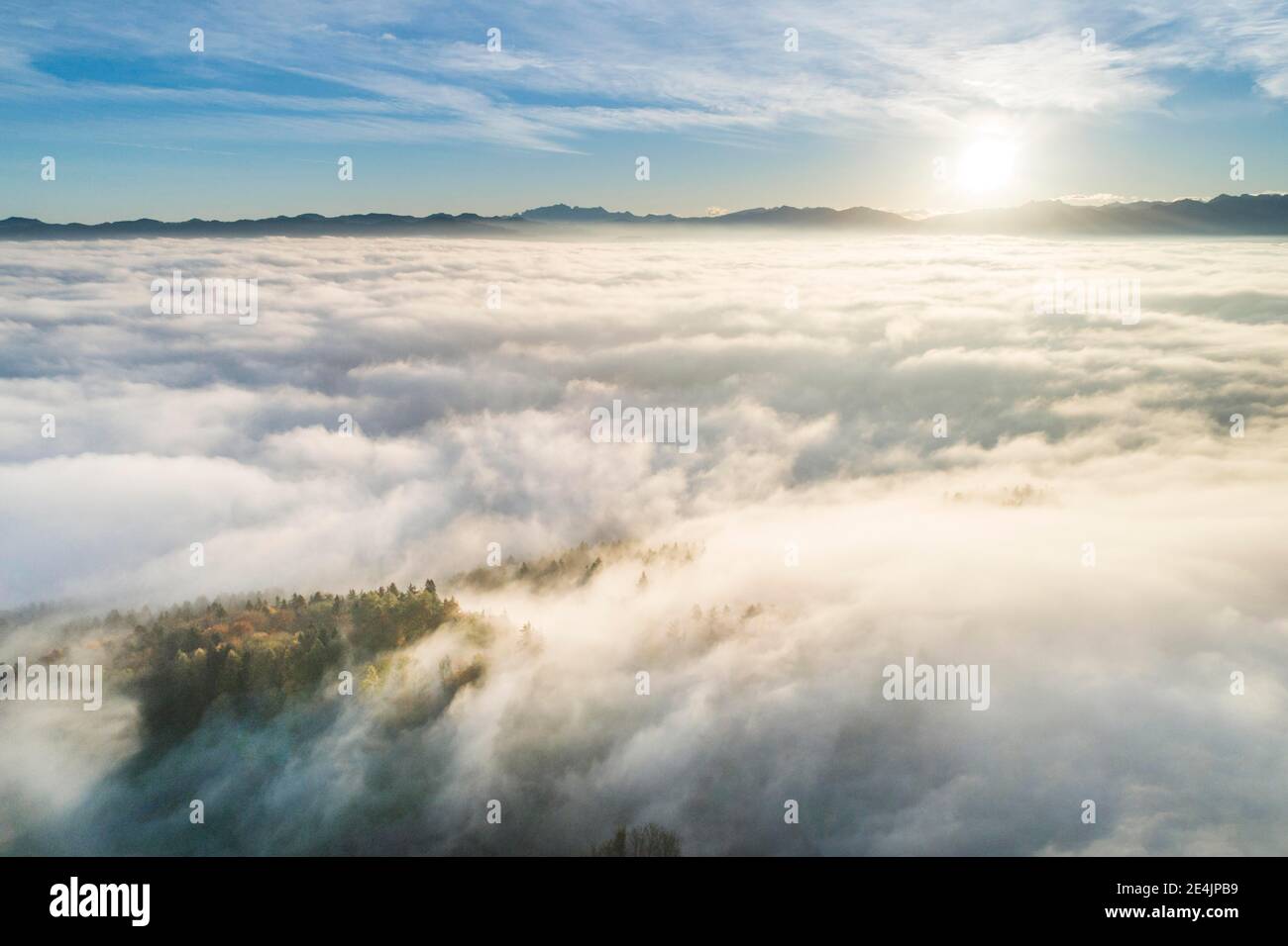 Blick Pfannenstiel nach Saentis, Murtschenstock und Glaernisch, Schweiz Stockfoto