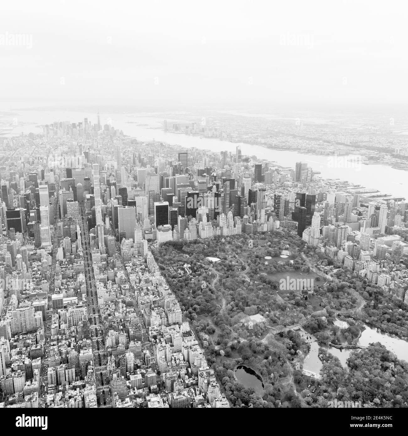 USA, New York, New York City, Central Park und Midtown, High-Angle-Ansicht, sw Stockfoto
