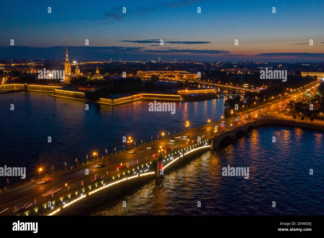 Peter und Paul Festung bei Nacht Stockfoto