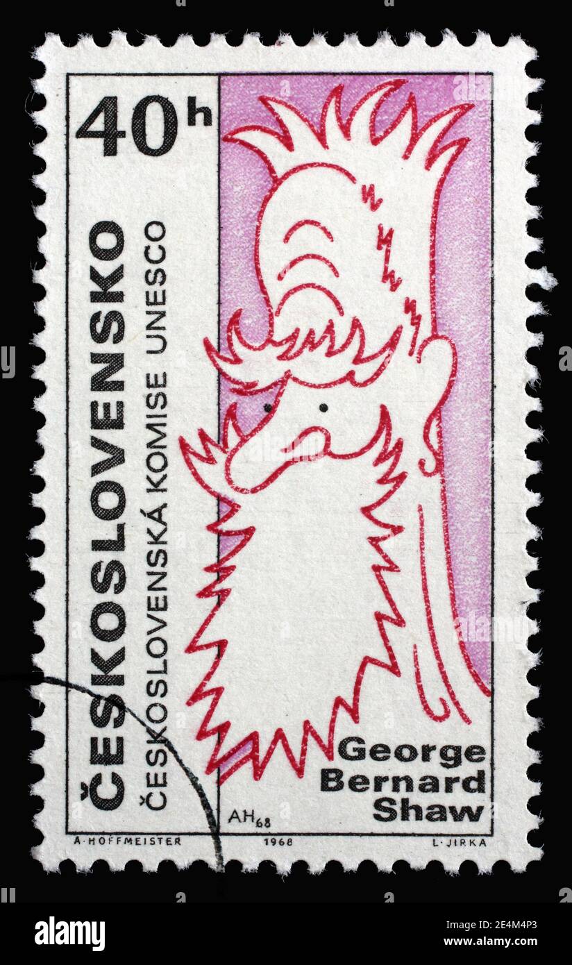 Die in der Tschechoslowakei gedruckte Briefmarke zeigt das Porträt von George Bernard Shaw (1856-1950), um 1968 Stockfoto