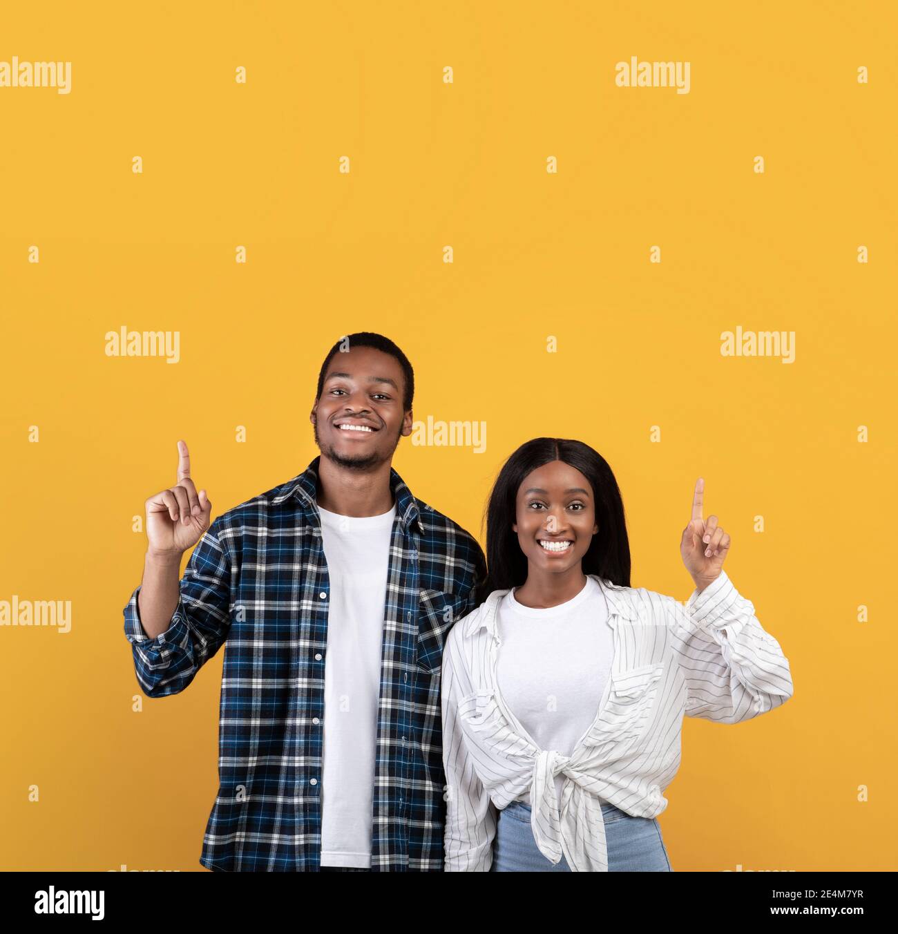 Interessantes Angebot, Bloggerberatung und Platz für Werbung Stockfoto