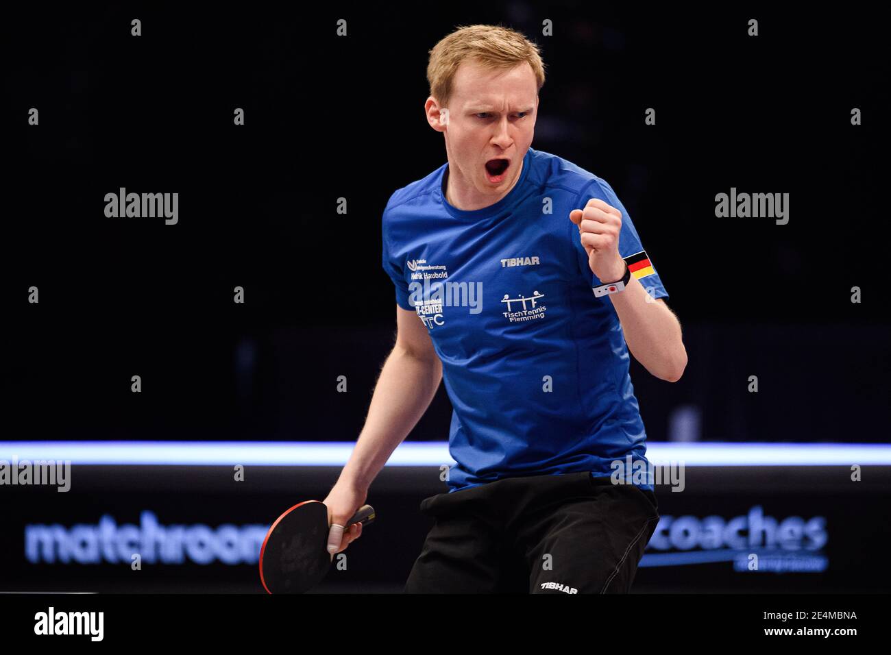 COVENTRY, GROSSBRITANNIEN. Januar 2021. Alexander Flemming (GER) gegen Marc Duran (ESP) beim World Ping Pong Masters 2021 in der Ricoh Arena am Sonntag, 24. Januar 2021 in COVENTRY, ENGLAND. Kredit: Taka G Wu/Alamy Live Nachrichten Stockfoto