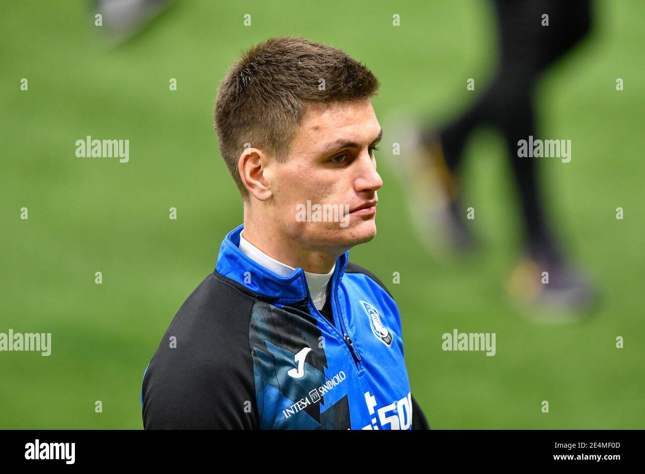 Mailand, Italien. Januar 2021. Joakim Maehle von Atalanta gesehen während der Warm-up für die Serie EIN Spiel zwischen AC Mailand und Atalanta in San Siro in Mailand. (Foto Kredit: Gonzales Foto/Alamy Live News Stockfoto