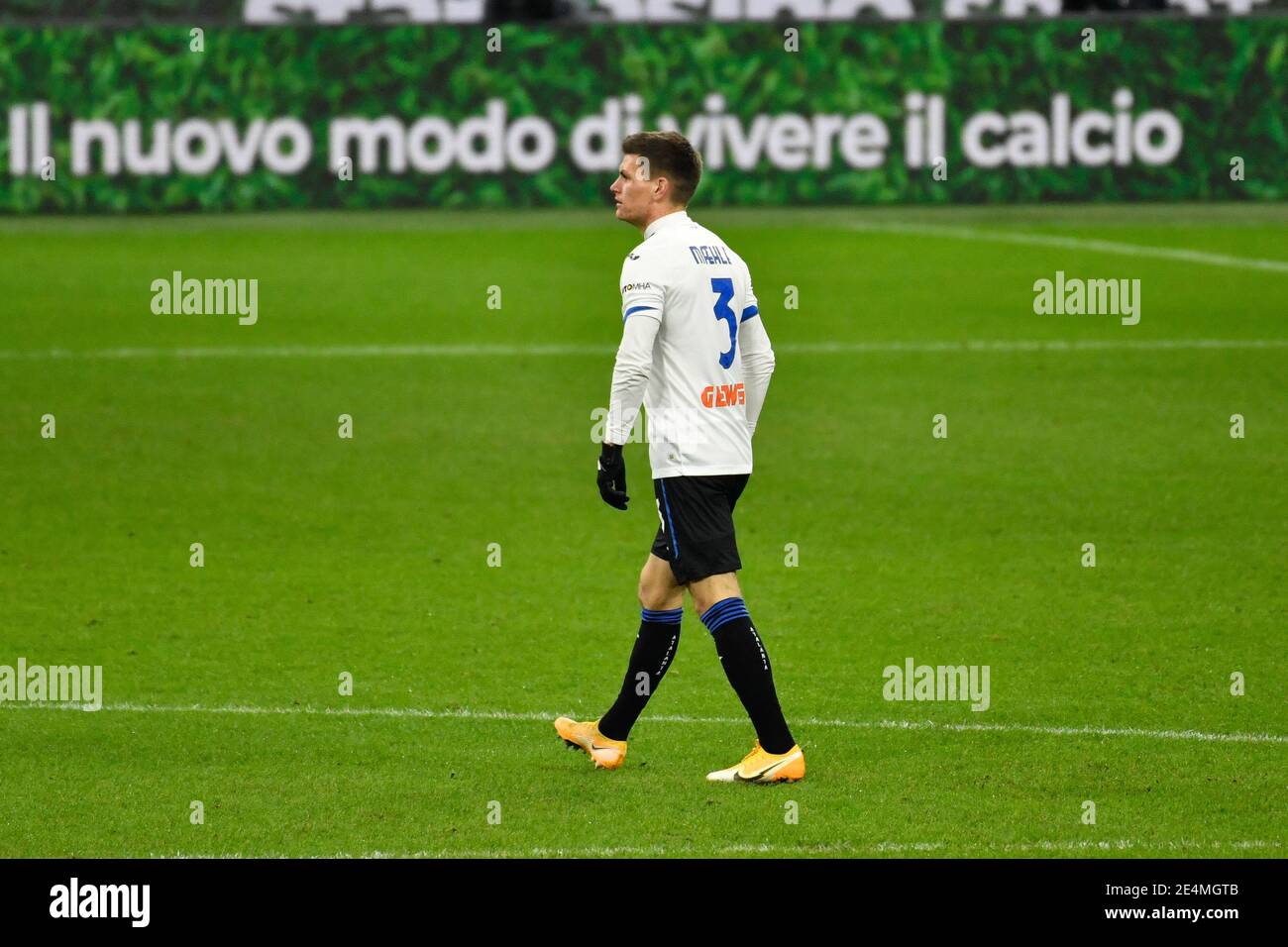 Mailand, Italien. Januar 2021. Joakim Maehle (3) von Atalanta gesehen in der Serie EIN Spiel zwischen AC Mailand und Atalanta in San Siro in Mailand. (Foto Kredit: Gonzales Foto/Alamy Live News Stockfoto