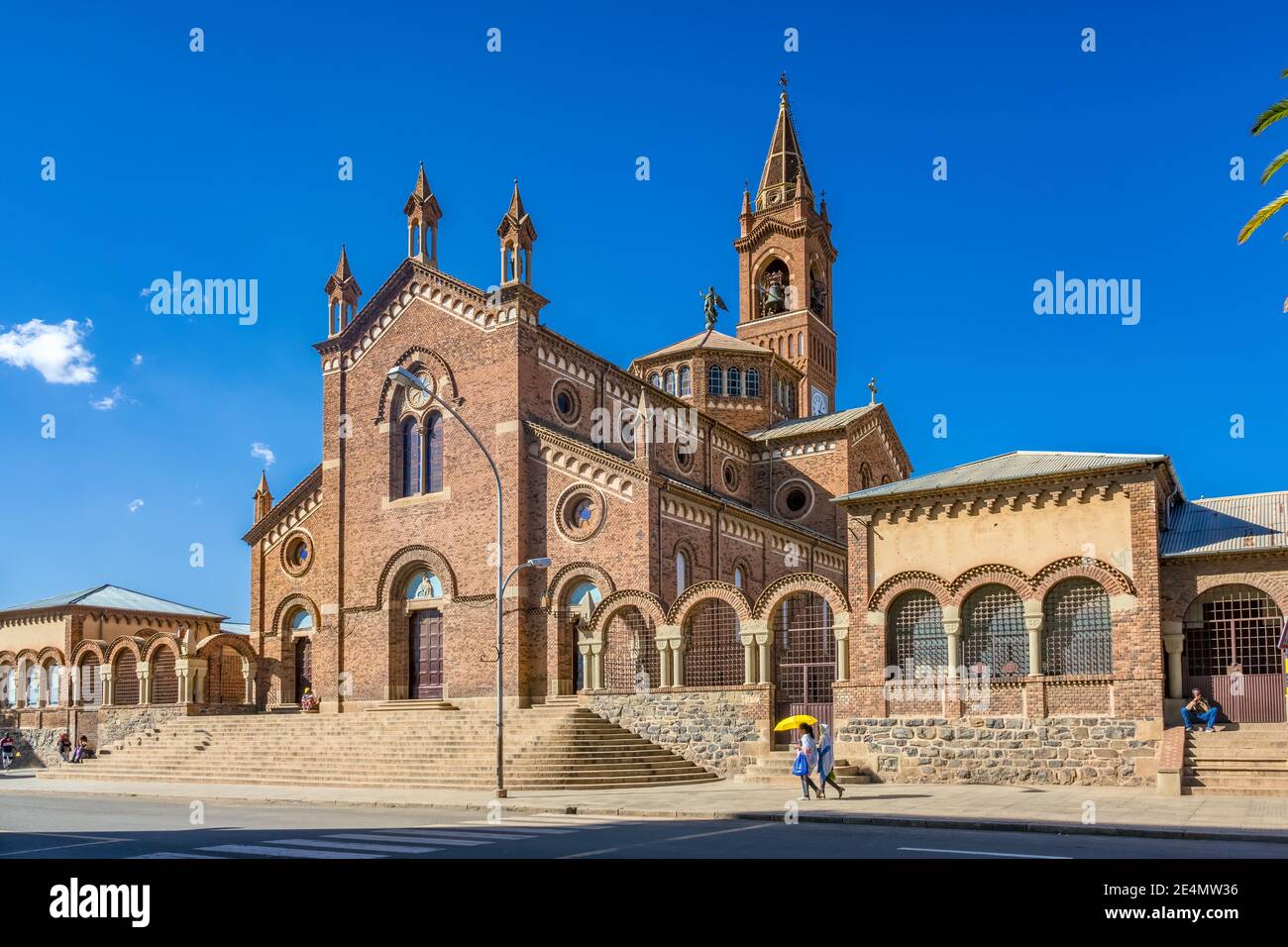 Kirche unserer Lieben Frau vom Rosenkranz im Zentrum von Asmara, der Hauptstadt von Eritrea, Ostafrika. Stockfoto