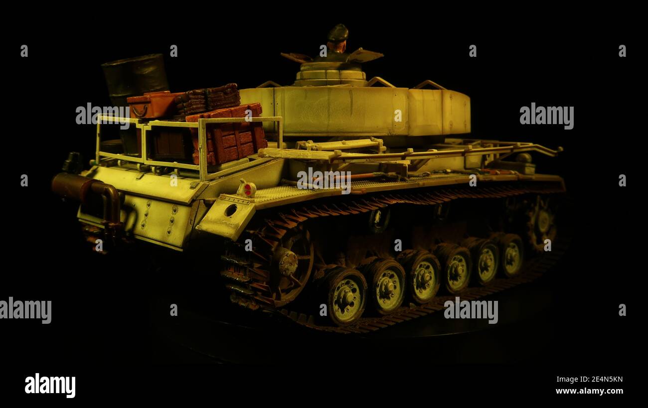 PZ.Kpfw.III Ausf.N / Panzer III Ausführung N mit Winterketten Modell Im Maßstab 1:35 - Deutscher Panzer III Deutsche Armee Maßstab 1:35 Uhr Stockfoto