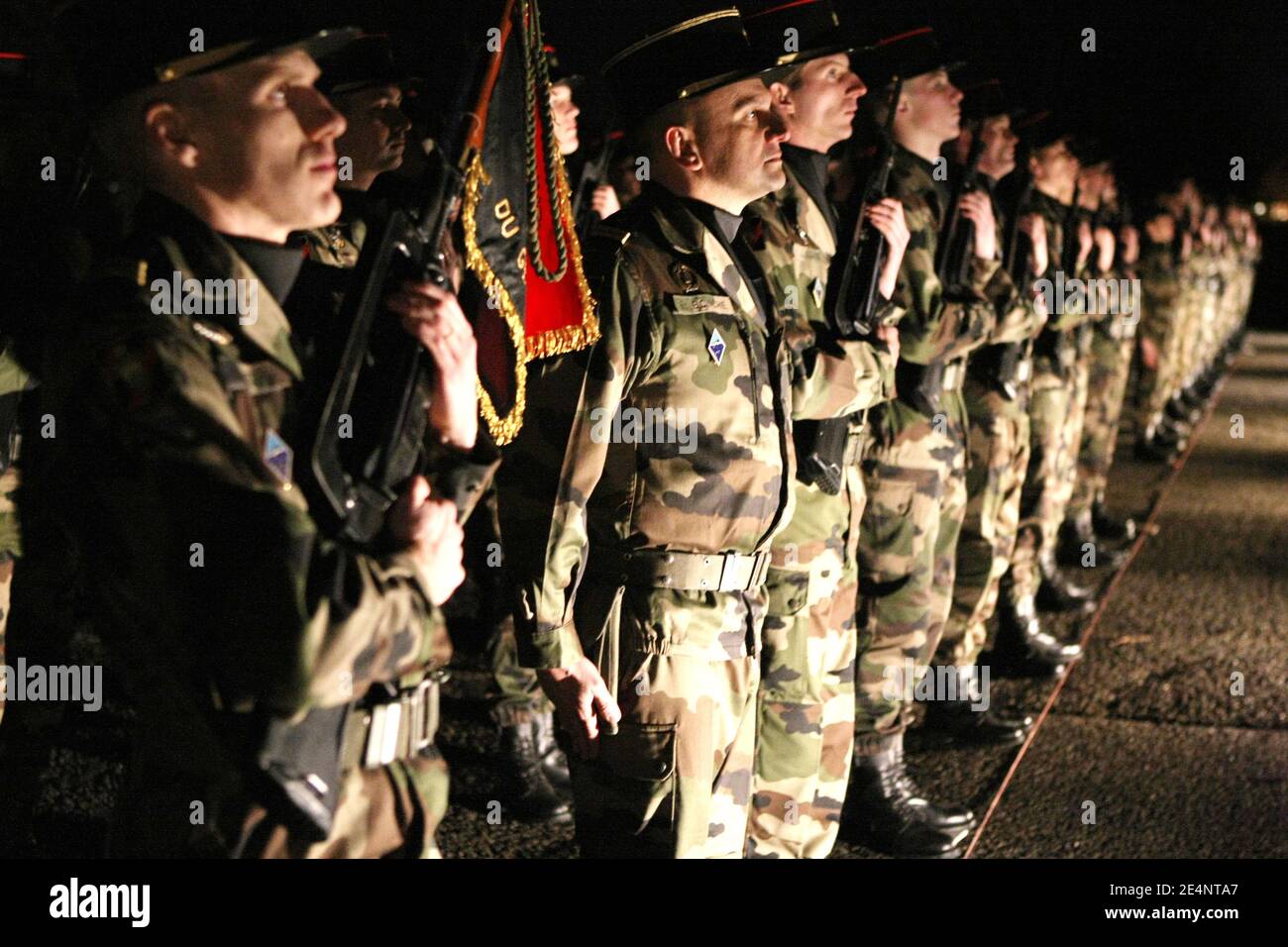 Zeremonie des Regiments der ersten Klasse von Illkirch-Graffenstaden in Straßburg, Frankreich, am 11. Januar 2008. Foto von Jean-Francois Badias/ABACAPRESS.COM Stockfoto