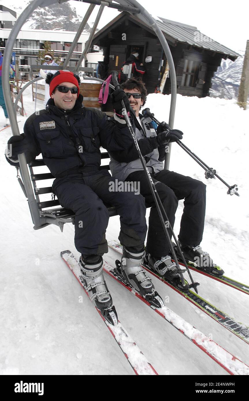 Pierre Palmade Skifahren während des 17. 'Festival Du Rire en Montagne' in Puy-St Vincent, Frankreich am 14. Januar 2008. Foto von Giancarlo Gorassini/ABACAPRESS.COM Stockfoto