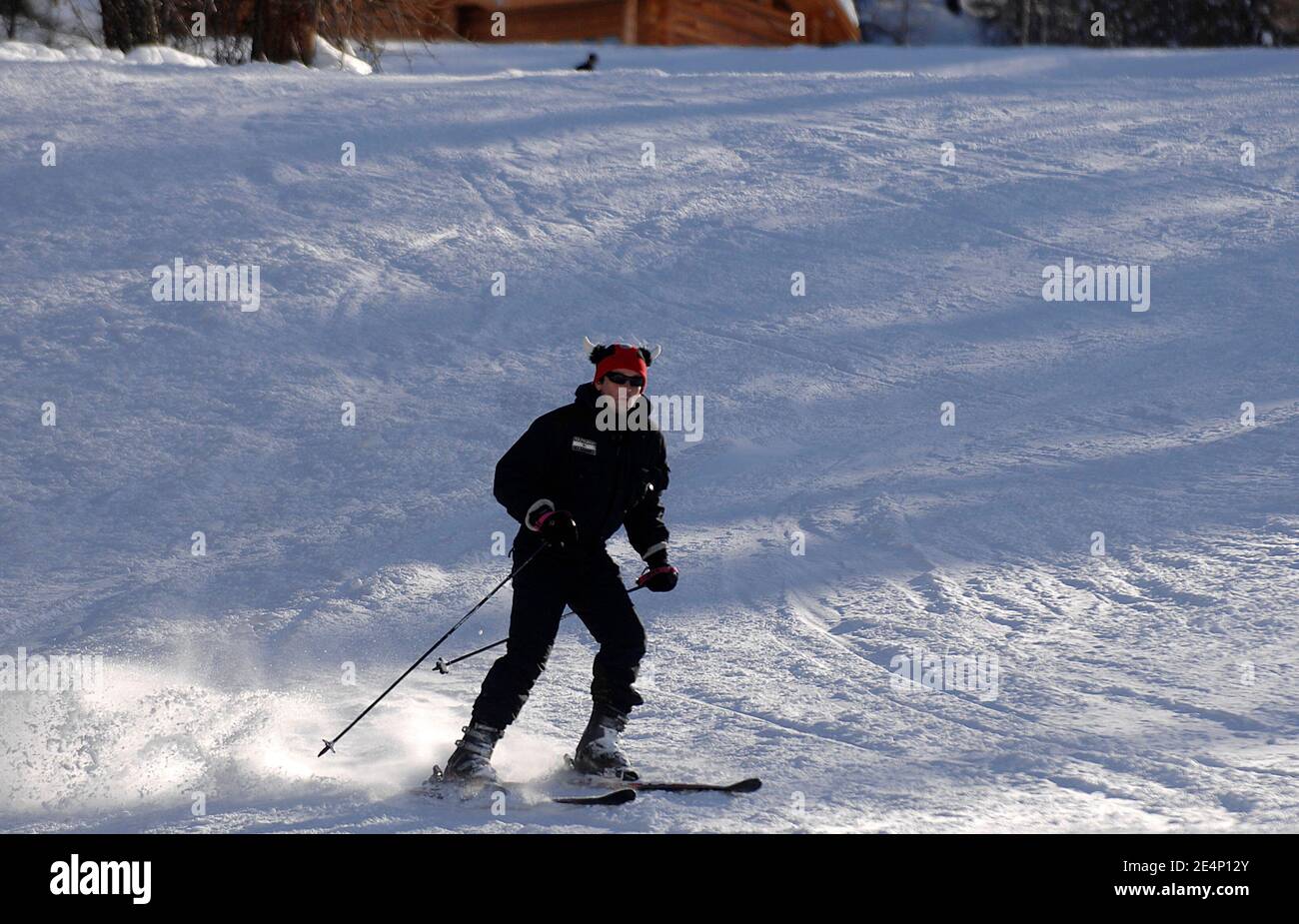 EXKLUSIV - Pierre Palmade Skifahren während des 17. 'Festival Rire en Montagne' in Puy-Saint-Vincent, Frankreich am 18. Januar 2008. Foto von Giancarlo Gorassini/ABACAPRESS.COM Stockfoto