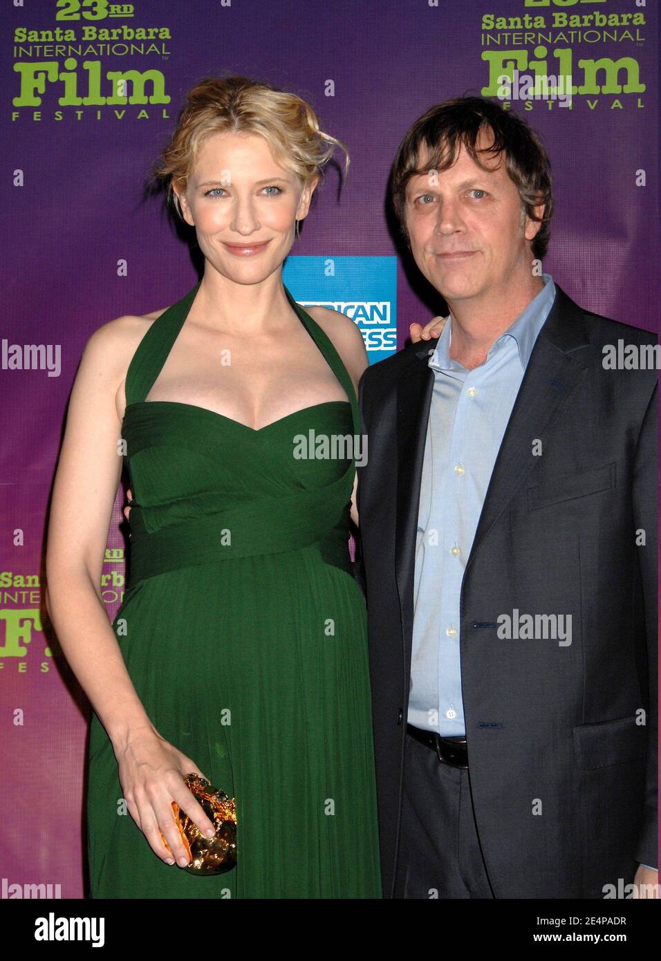 Eine schwangere Cate Blanchett mit Regisseur Todd Haynes wird am Samstag, den 26. Januar 2008, beim Santa Barbara Film Festival 2008 - Modern Master Tribute to Cate Blanchett im Arlington Theater in Santa Barbara, CA, USA, mit dem Modern Master Award 2008 ausgezeichnet. Foto von David Miller/ABACAPRESS.COM Stockfoto