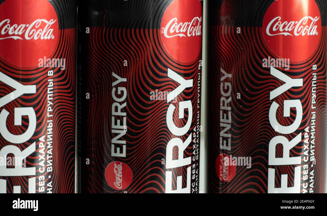 New York, USA - 1. Januar 2021: Coca-Cola Energy kann Nahaufnahme, illustrative Editorial Stockfoto