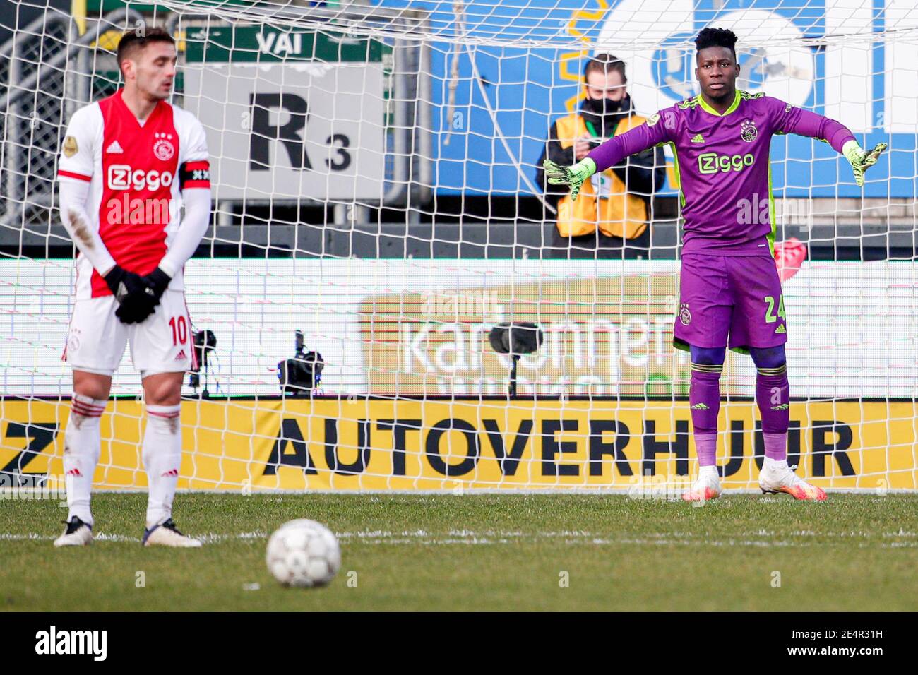 SITTARD, NIEDERLANDE - JANUAR 24: Andre Onana von Ajax während des niederländischen Eredivisie-Spiels zwischen Fortuna Sittard und Ajax im Fortuna Sittard Stadion Stockfoto