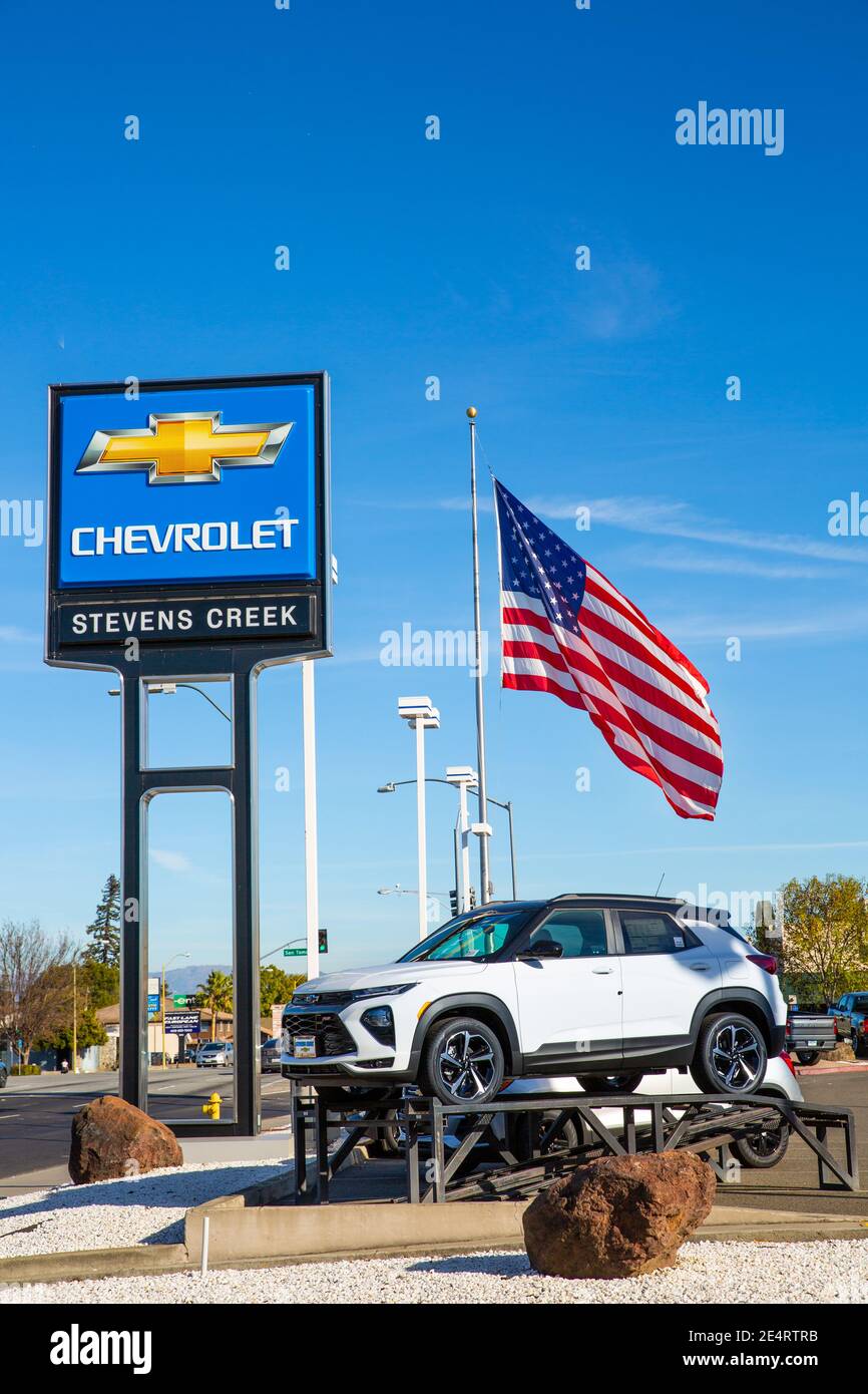 Santa Clara, CA, USA - 14. Januar 2021: Chevrolet Händler und Service. Amerikanische Automobilsparte der General Motors Company Stockfoto