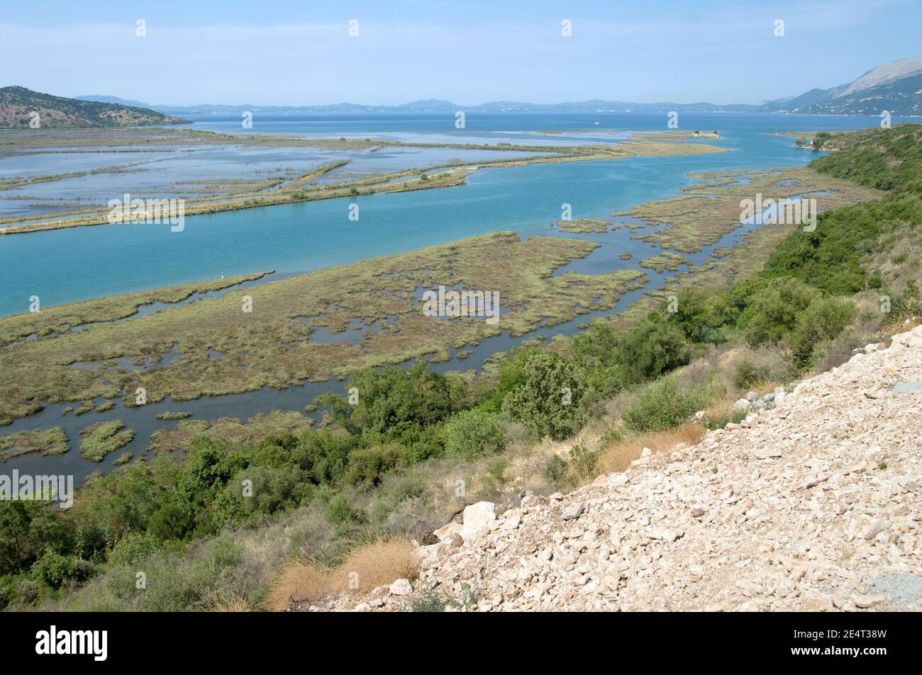 Flussmündung Vivari Kanal des Nationalparks von Butrint, Albanien Stockfoto