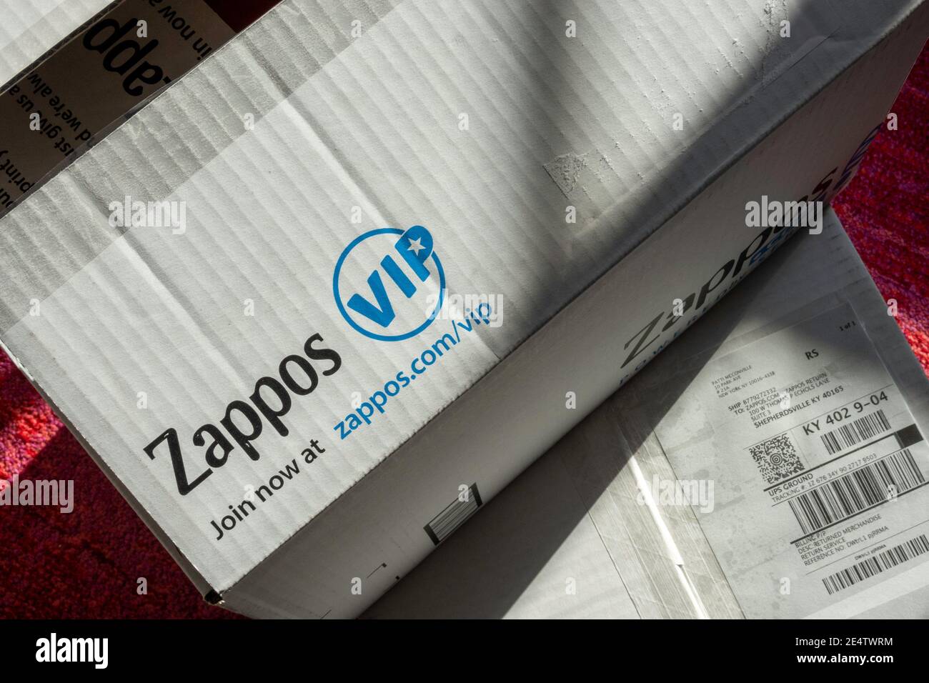 Zappos.com ist ein Online-Schuh- und Bekleidungshändler, der kostenlosen Versand und Rücksendungen bietet, USA Stockfoto