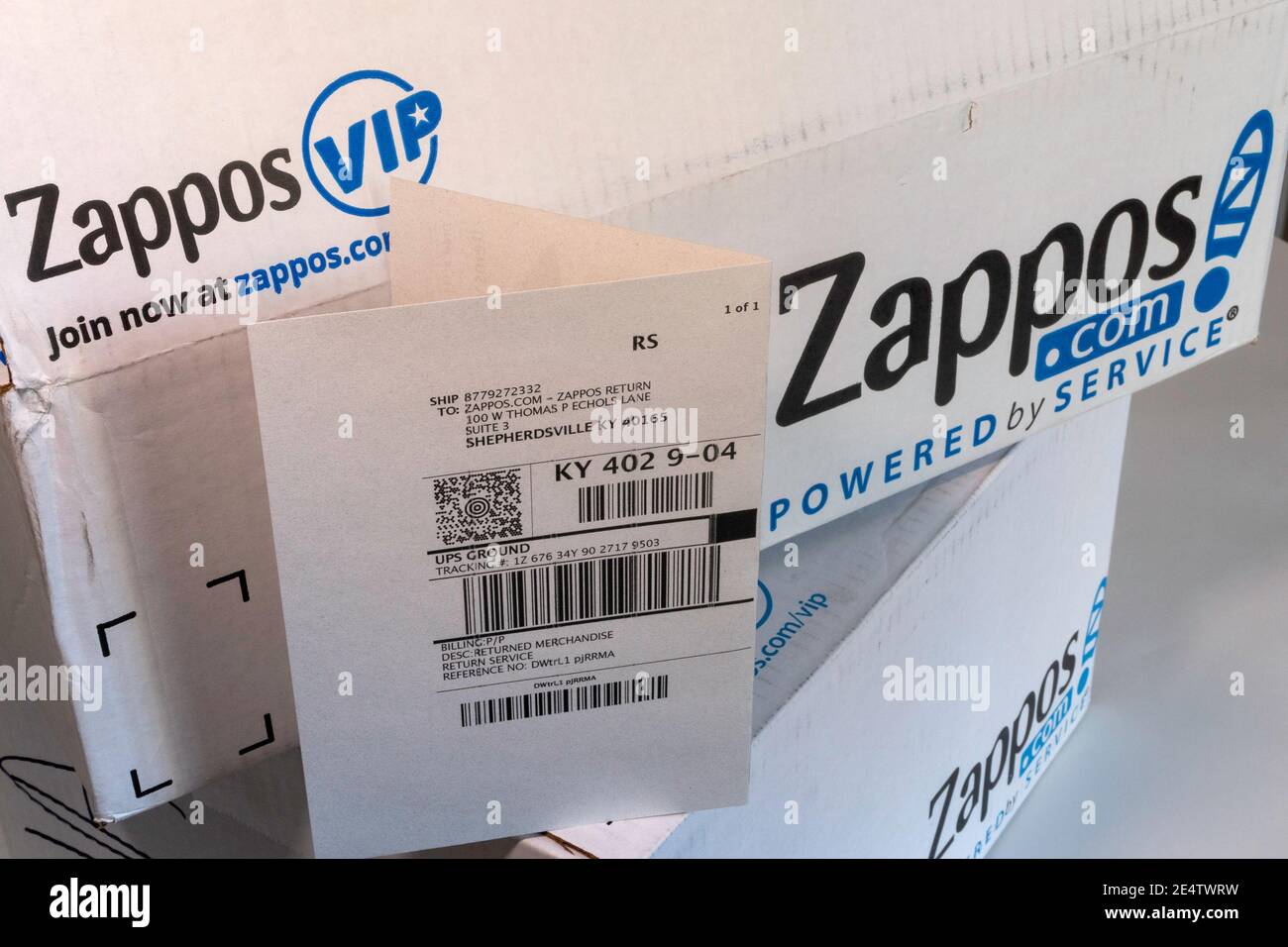 Zappos.com ist ein Online-Schuh- und Bekleidungshändler, der kostenlosen Versand und Rücksendungen bietet, USA Stockfoto