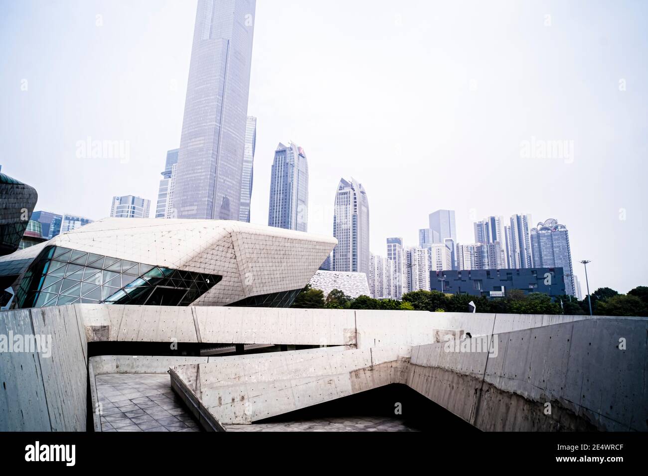 Guangzhou Opera House ist ein chinesisches Opernhaus in Guangzhou, in der neuen Stadt Pearl River, das Guangzhou Opera House hat sich zu einem der drei Chinas Stockfoto