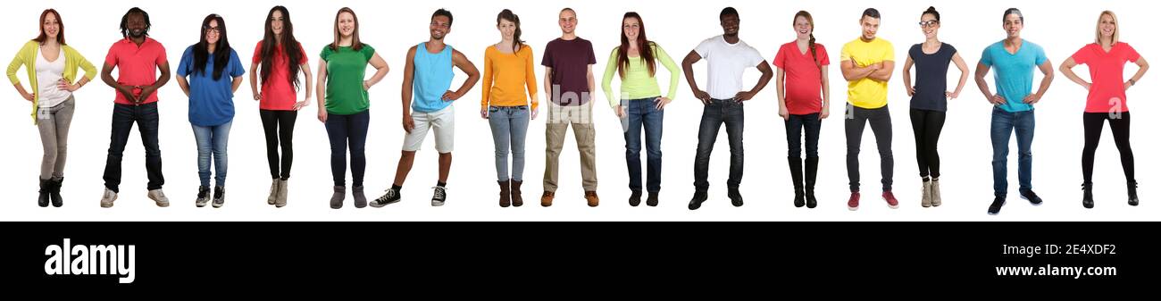 Gruppe von jungen Menschen Sammlung lächelnd glücklich multikulturell multi ethnisch Ganzkörper stehend in einer Reihe isoliert auf einem weißen Hintergrund Stockfoto