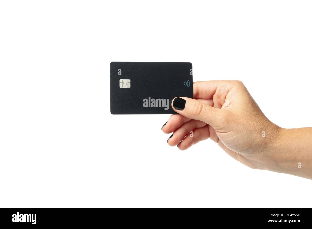 Weibliche Hand halten schwarze Karte, isoliert auf weißem Hintergrund Stockfoto