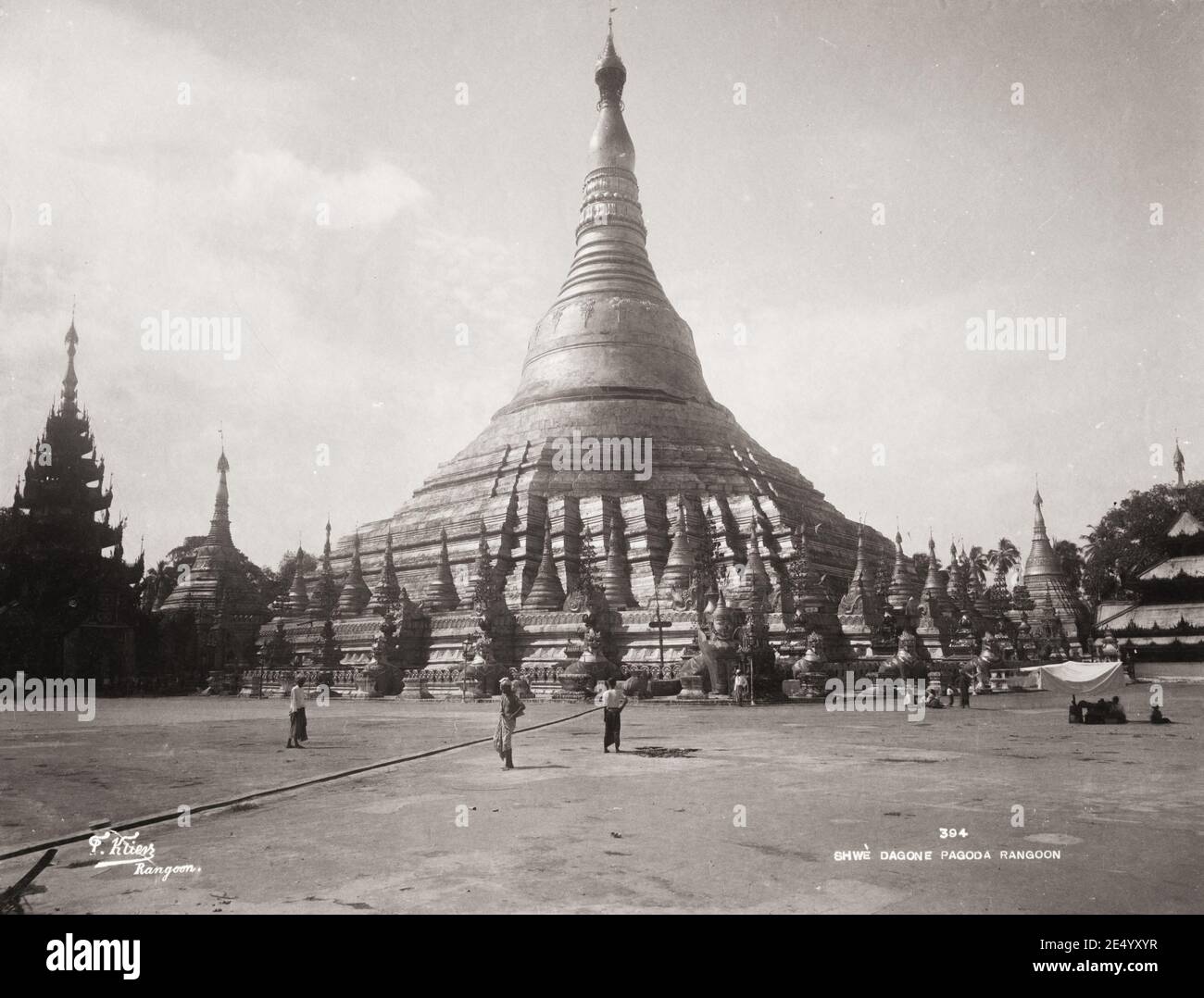 Vintage 19. Jahrhundert Foto: Shwedagon Pagode, Rangun Yangon, Burma, Myanmar. Stockfoto