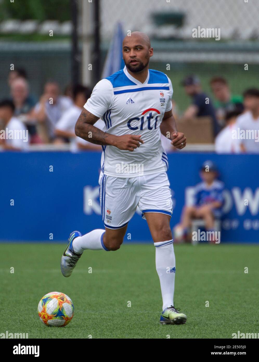 HONGKONG, HONGKONG SAR, CHINA: 18. MAI 2019. HKFC Citi Soccer sevens Hong Kong.Citi All Stars vs Singapore Cricket Club. Matt Piper in Aktion. Alamy Stockfoto