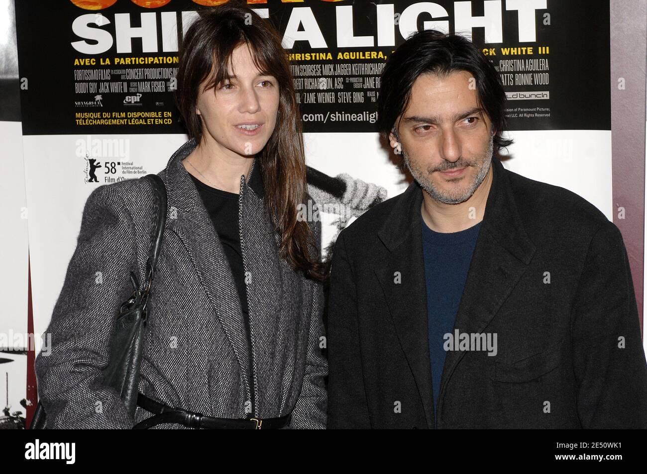 Charlotte Gainsbourg und Yvan Attal besuchen am 9. April 2008 die Premiere von Martin Scorseses Film über die Rolling Stones 'Shine A Light' in der Olympia Hall in Paris, Frankreich. Foto von Giancarlo Gorassinio/ABACAPRESS.COM Stockfoto