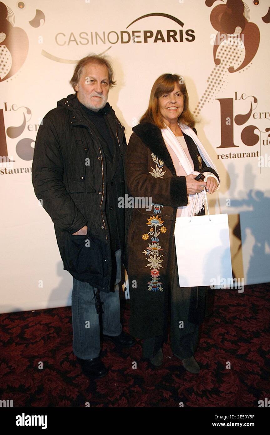 Chantal Goya und ihr Mann Jean-Jacques Debout feiern am 7. April 2008 im Casino De Paris das neue Restaurant 'Le Perroquet'. Foto von Giancarlo Gorassini/ABACAPRESS.COM Stockfoto