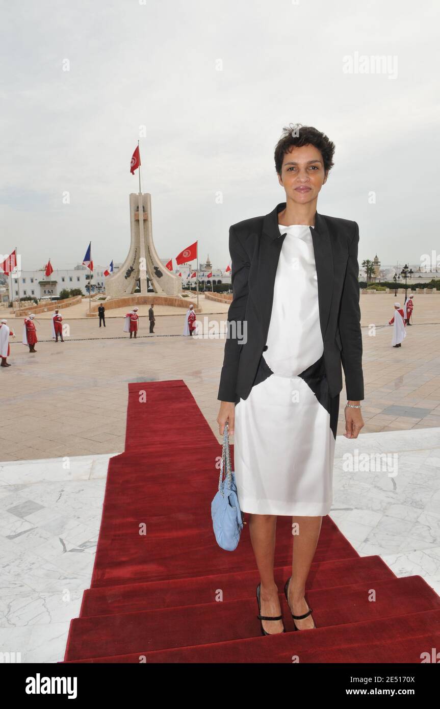 Farida Khelfa besucht am 29. April 2008 die "medina" von Tunis und die Zitouna-Moschee, am zweiten Tag ihres dreitägigen Staatsbesuchs in Tunesien. Foto von Ammar Abd Rabbo/ABACAPRESS.COM Stockfoto
