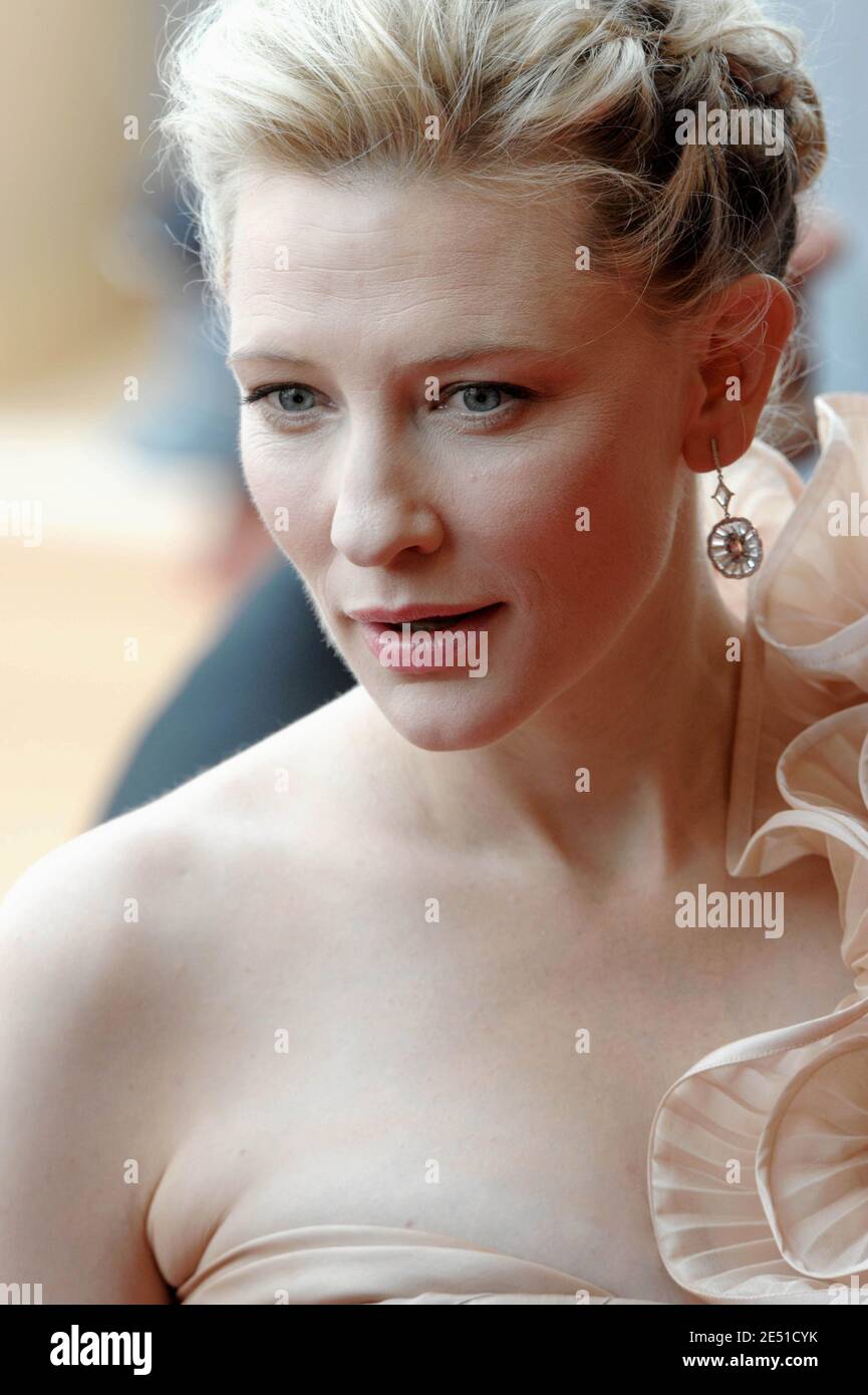 Cate Blanchett kam am 14. Mai 2008 im Palais des Festivals in Cannes, Frankreich, zur Vorführung von Fernando Meirelles' Blindheit im Wettbewerb und zur Eröffnung des 61. Filmfestivals in Cannes an. Foto von Hahn-Nebinger-Orban/ABACAPRESS.COM Stockfoto