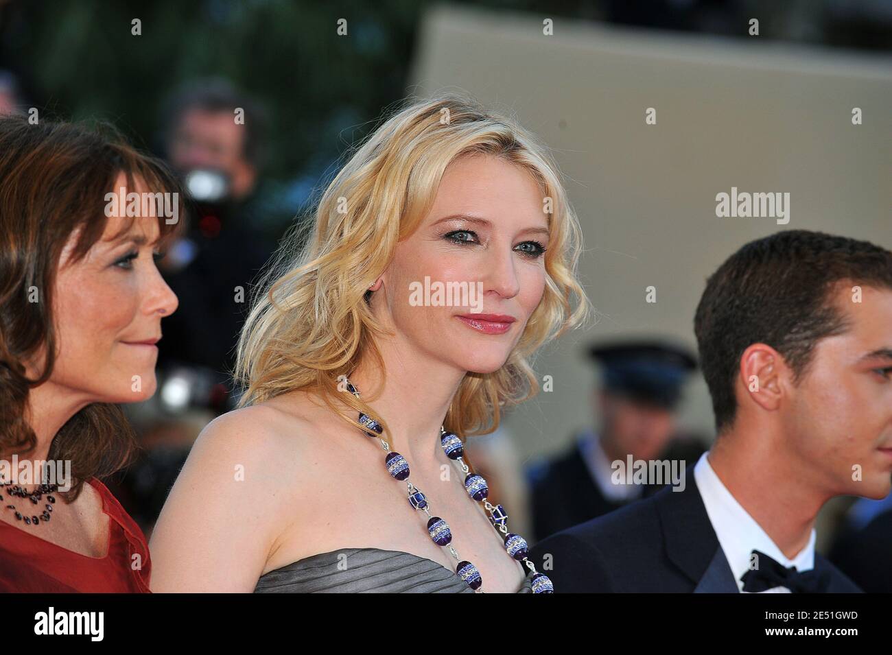 Cate Blanchett, der am 18. Mai 2008 im Palais des Festivals in Cannes, Frankreich, zur Vorführung von Steven Spielbergs Indiana Jones und dem Königreich des Kristallschädels bei den 61. Filmfestspielen von Cannes aus dem Wettbewerb heraus präsentiert wurde. Foto von Hahn-Nebinger-Orban/ABACAPRESS.COM Stockfoto