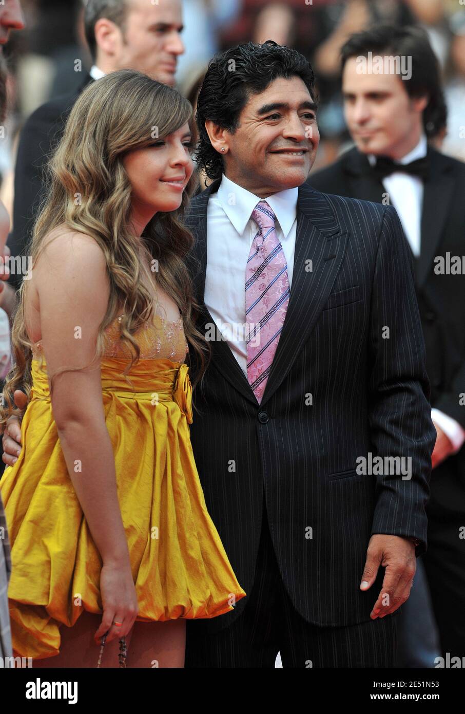 Diego Maradona mit seiner Tochter kam am 21. Mai 2008 im Palais des Festivals in Cannes, Südfrankreich, zur Vorführung von Steven Soderberghs Che, der im Wettbewerb der 61. Filmfestspiele von Cannes vorgestellt wurde. Foto von Hahn-Nebinger-Orban/ABACAPRESS.COM Stockfoto