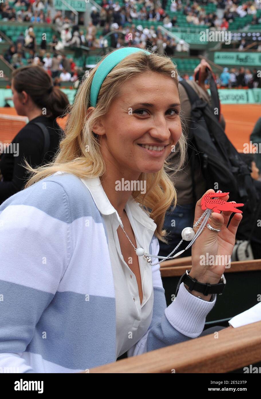 Tatiana Golovin nimmt am 7. Juni 2008 am Finale der Frauen bei den French Tennis Open 2008 in der Roland Garros Arena in Paris, Frankreich, Teil. Foto von Corrine Dubreuil/ABACAPRESS.COM Stockfoto