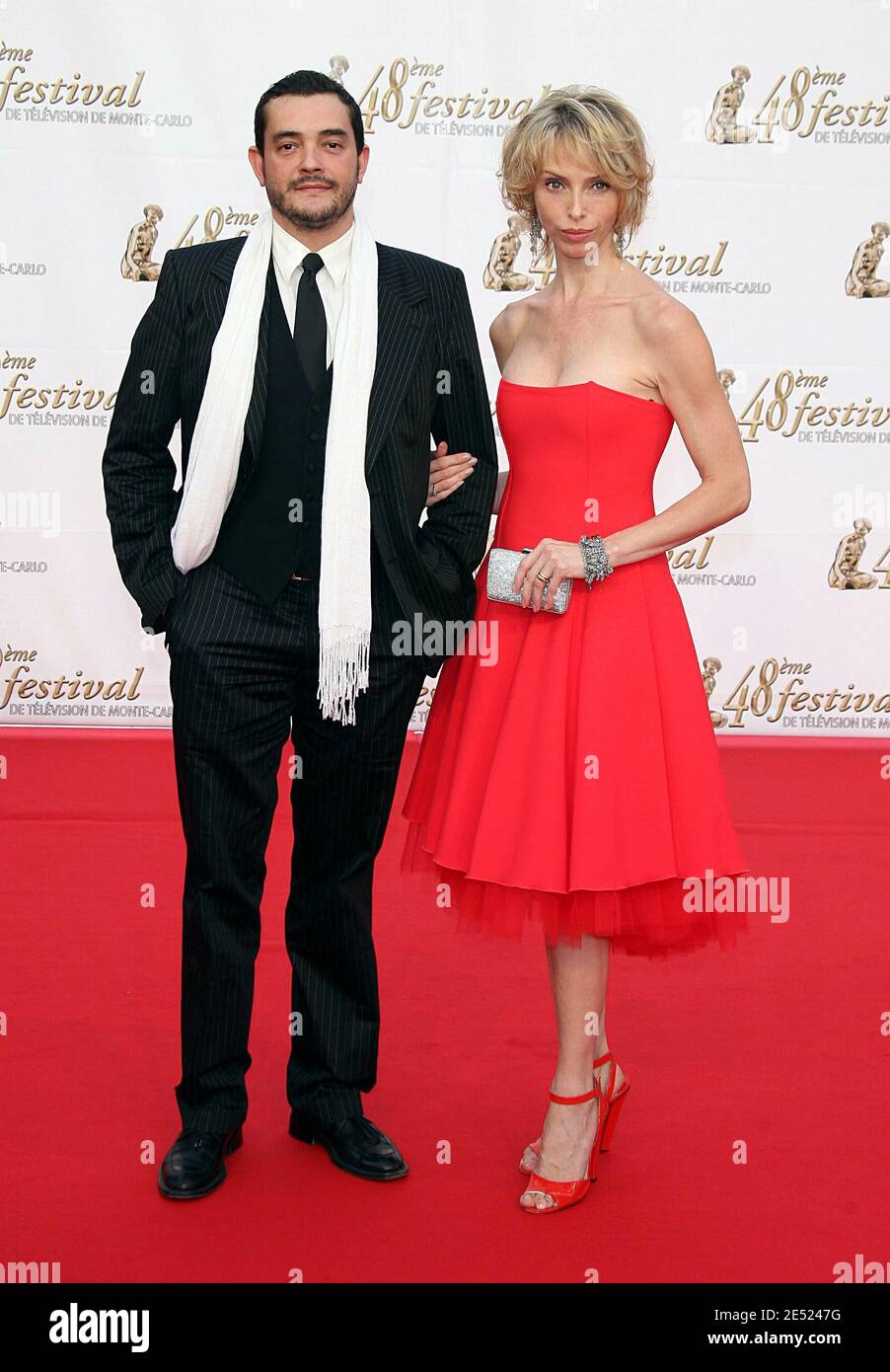 Stephane Slima und Tonya Kinzinger kommen bei der Eröffnungsfeier des 48. Monte-Carlo TV Festivals in Monaco am 8. Juni 2007 an. Foto von Denis Guignebourg/ABACAPRESS.COM Stockfoto