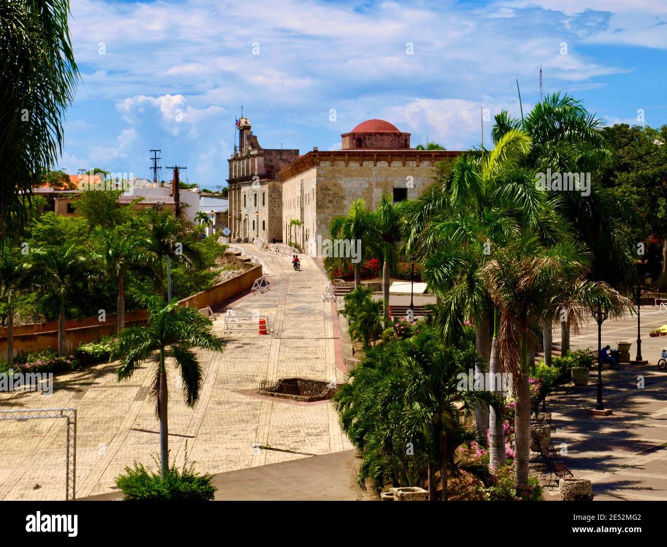 Palacio virreinal alcazar de colon Fotos und Bildmaterial in hoher