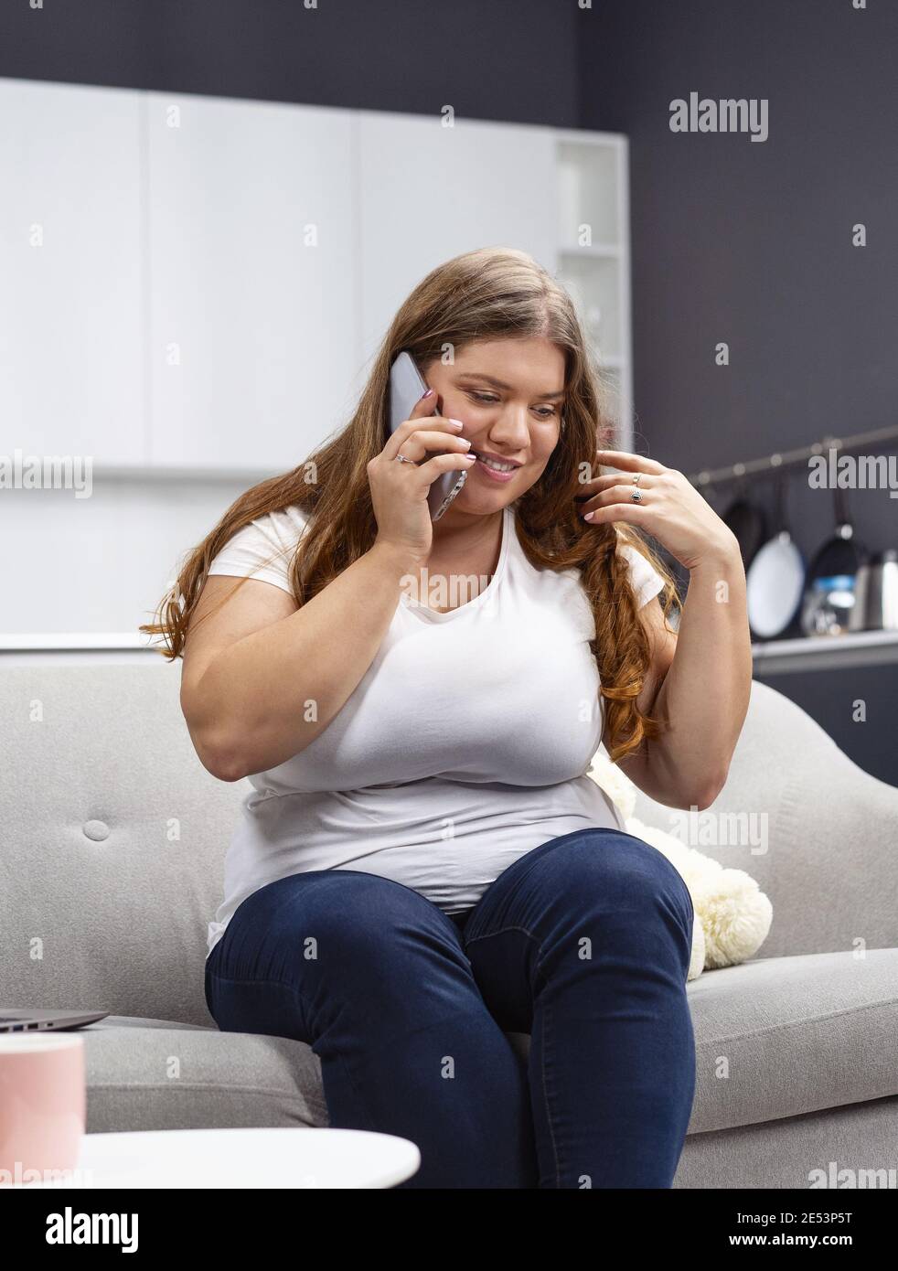Mollige frau hübsch Fotos und Bildmaterial in hoher Auflösung Seite