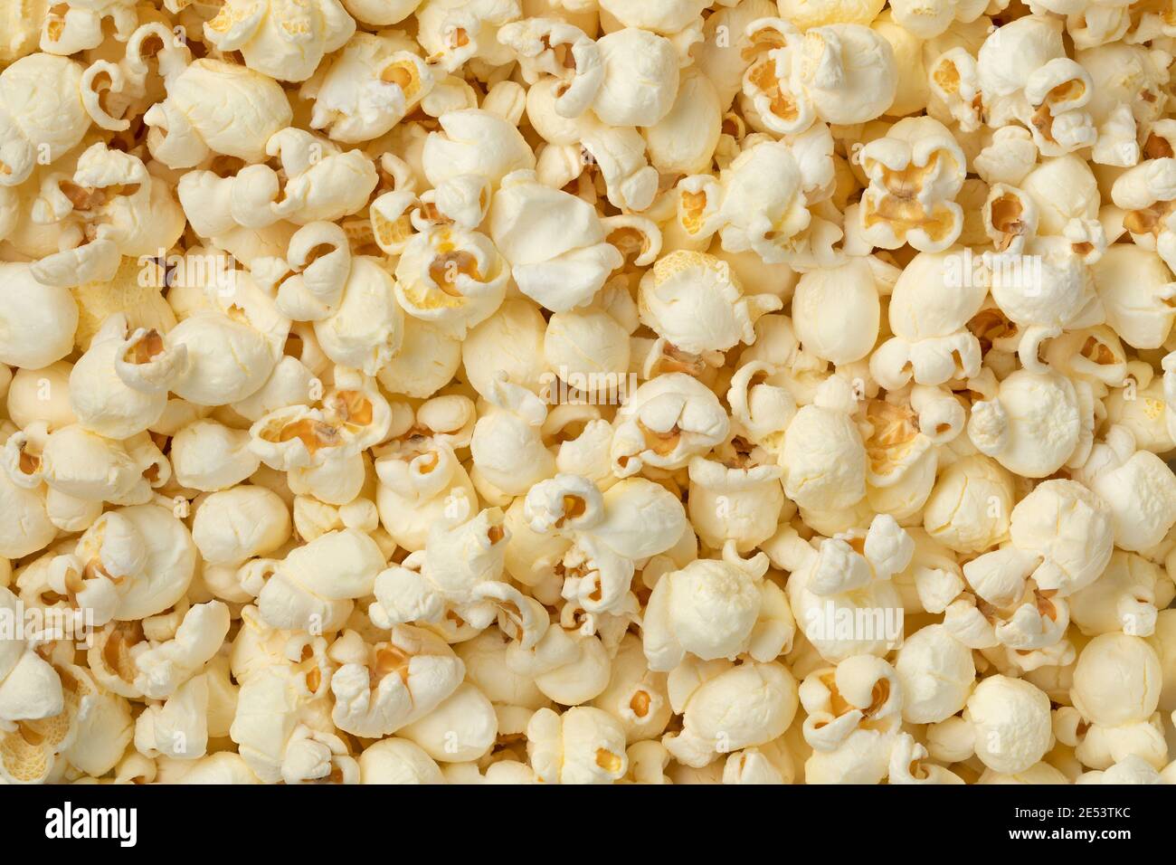 Leckere Gruppe von weißen Popcorn gesalzen Vollformat schließen Nach oben Stockfoto