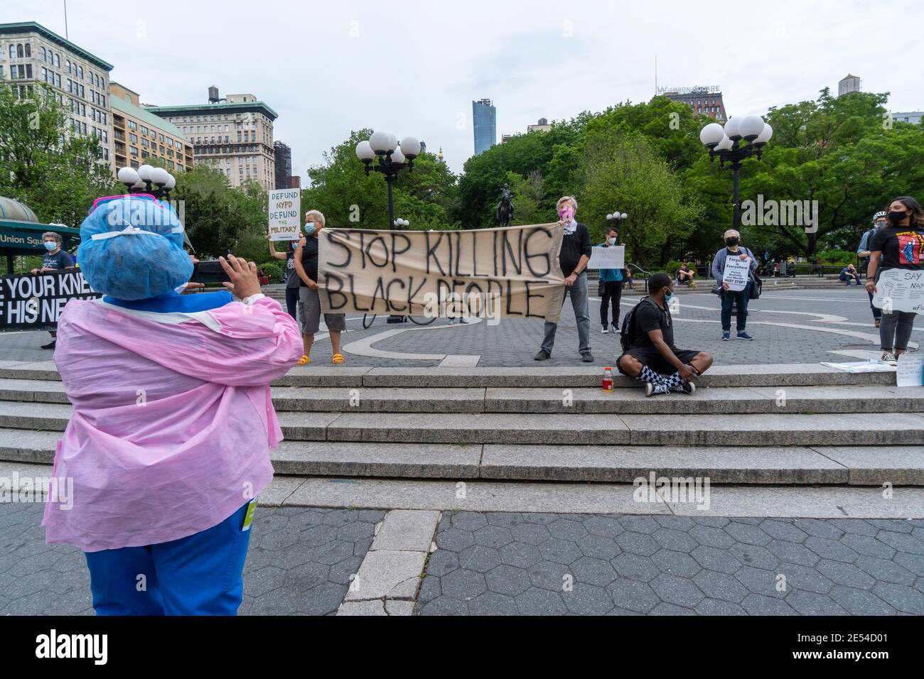 Schwarze Menschenleben Demonstranten demonstrieren am Union Square Park NYC. Stockfoto