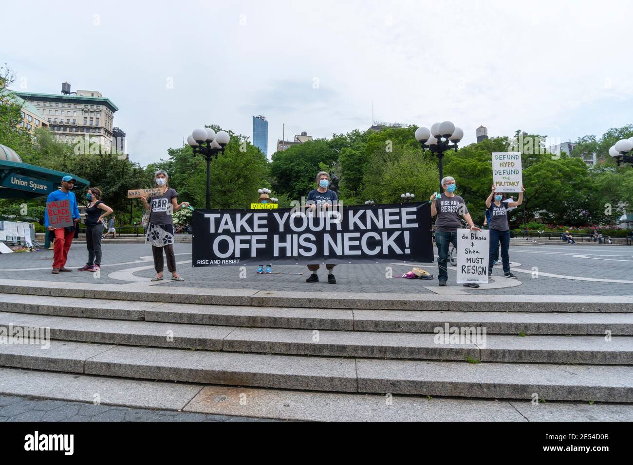 Schwarze Menschenleben Demonstranten demonstrieren am Union Square Park NYC. Stockfoto