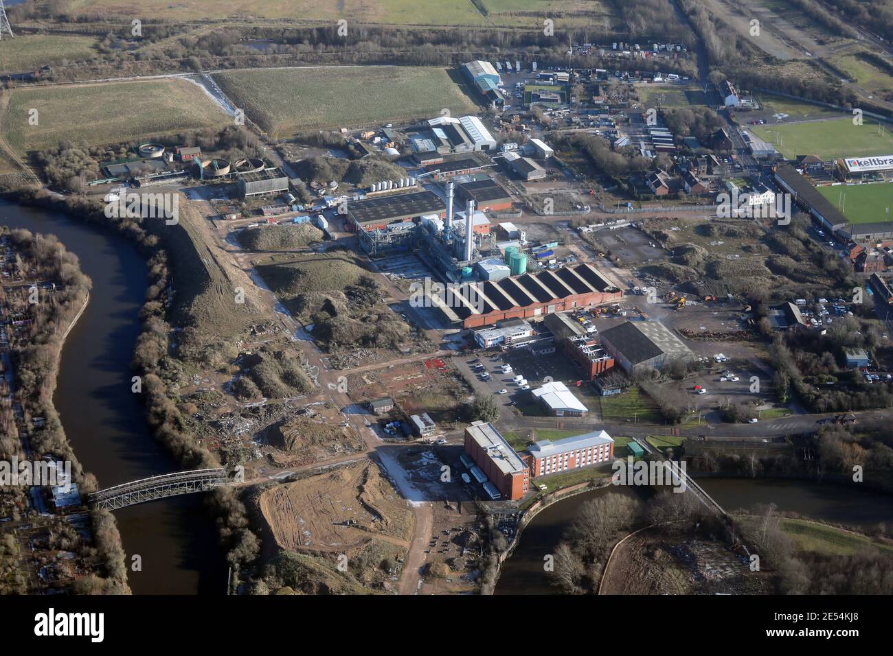 Luftaufnahme einer Fabrik in Castleford, West Yorkshire. Möglicherweise der Standort der Firma Hickson & Welch. Stockfoto