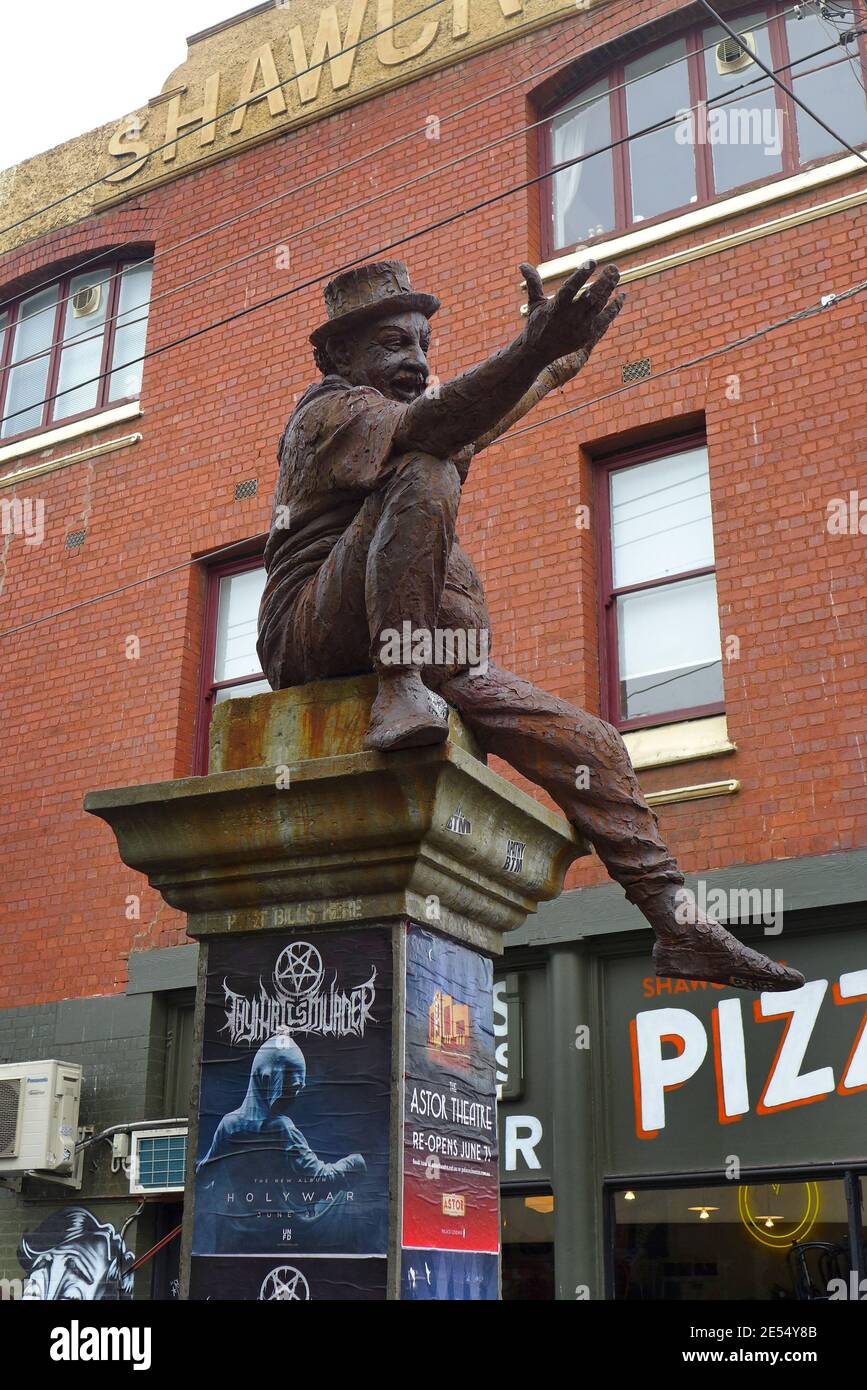 'Mr Poetry' eine Skulptur von Peter Corlette von Adrian Rawlins In Fitzroy Melbourne Australien Stockfoto