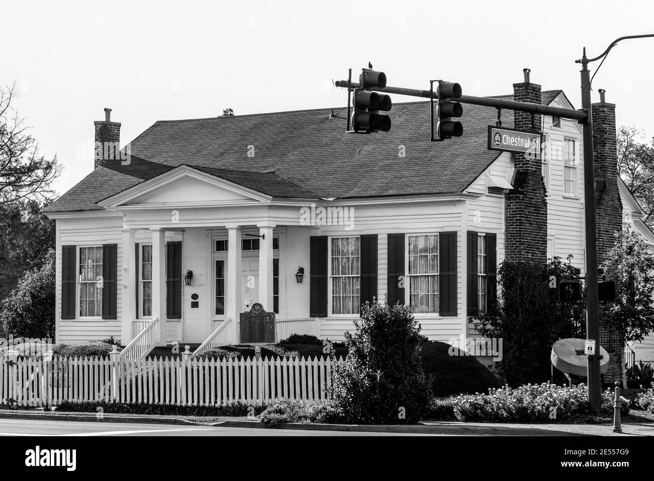 Prattville, Alabama, USA - 8. Oktober 2016: Vorderansicht des Prattaugan Museums, gesponsert von der Autauga County Heritage Association. Zu den Exponaten gehören Stockfoto