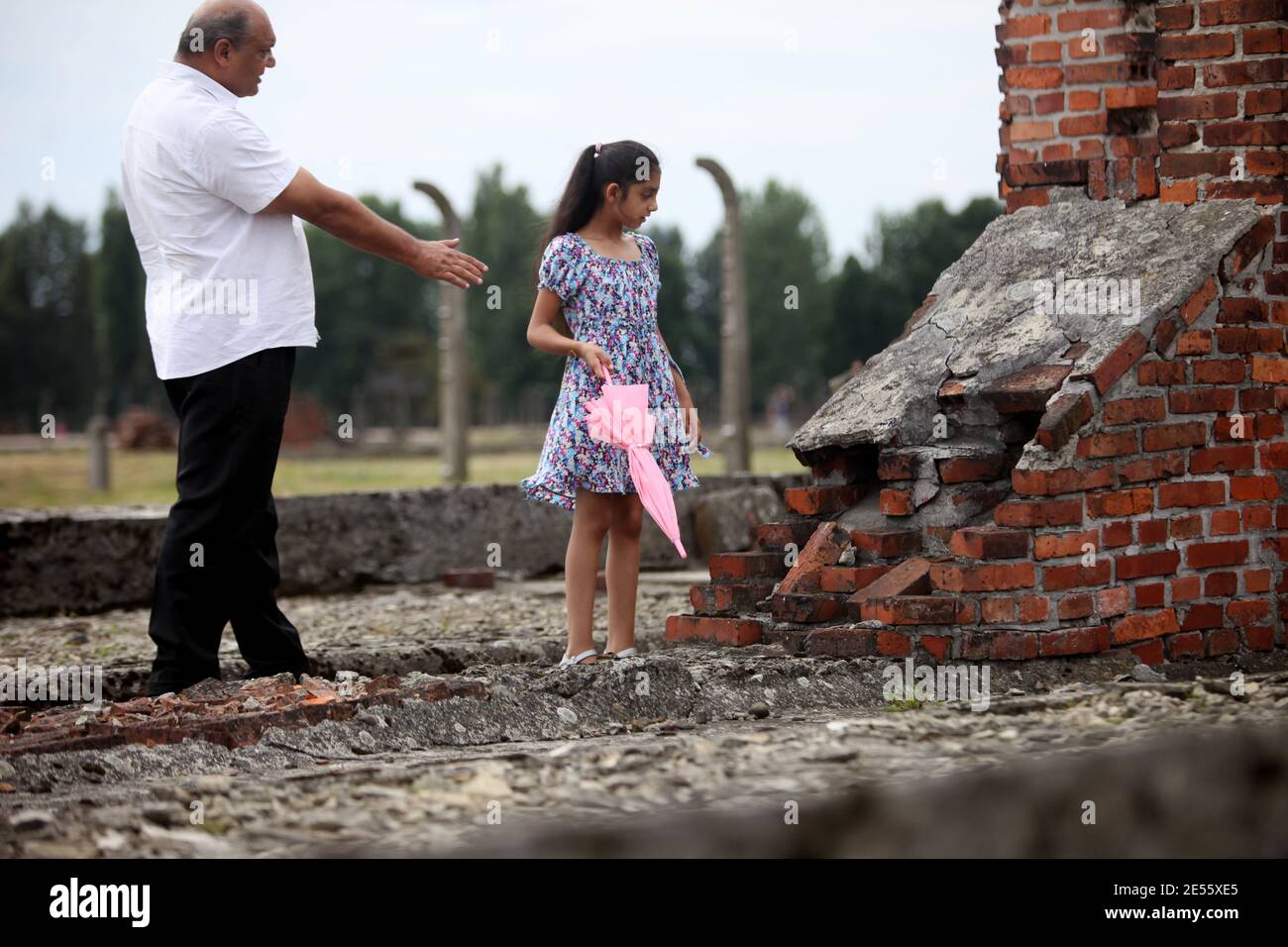 Oswiecim, Polen - 2. August 2013: Der 70. Jahrestag der Liquidation des "Zigeunerlagers" im Staatlichen Muzeum Auschwitz-Birkenau in Oswiee Stockfoto
