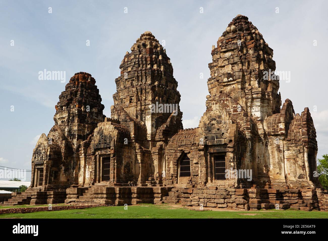 Phra Prang Sam Yot Tempel in Lop Buri, Thailand. Stockfoto