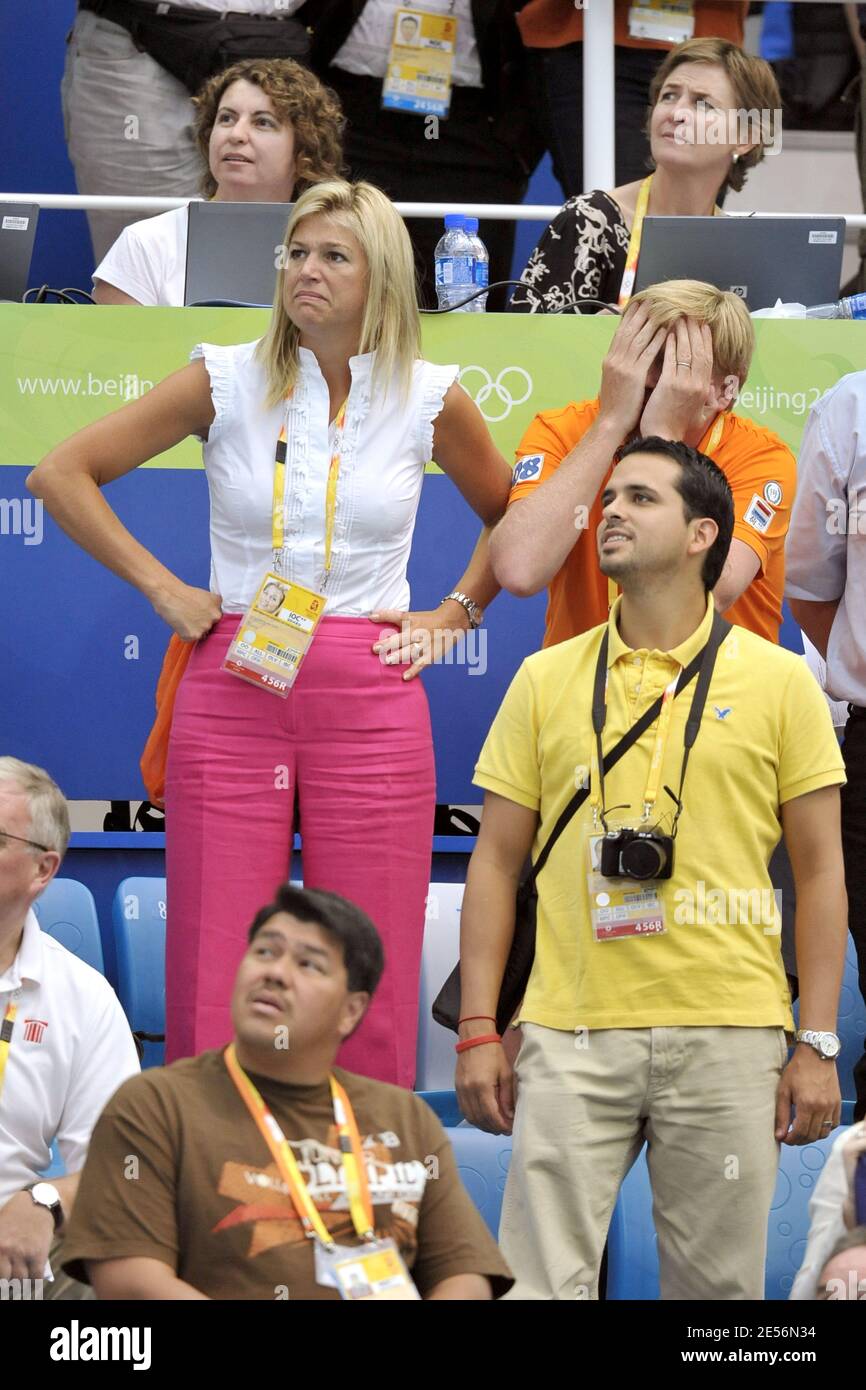 Prinz Willem-Alexander und Prinzessin Maxima der Niederlande nehmen am 15. August 2008 am Schwimmfinale während des 7. Tages der Olympischen Spiele in Peking im Nationalen Wassersportzentrum in Peking, China, Teil. Foto von Gouhier-Hahn-Nebinger/Cameleon/ABACAPRESS.COM Stockfoto