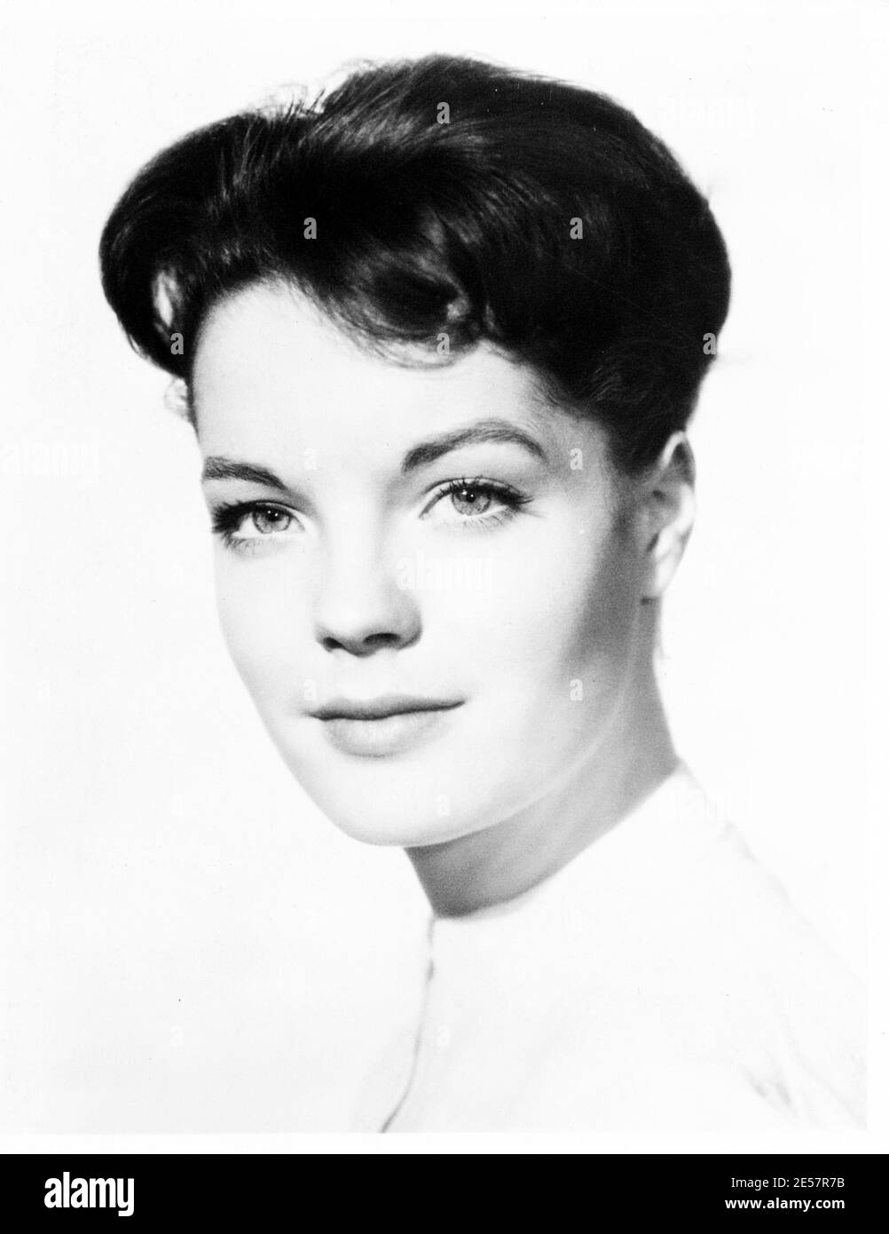 1956 c., ÖSTERREICH : die Filmschauspielerin ROMY SCHNEIDER ( 1938 - 1982 ) - ATTRICE - FILM - FILM - KINO - Portrait - ritratto - chignon ---- Archivio GBB Stockfoto