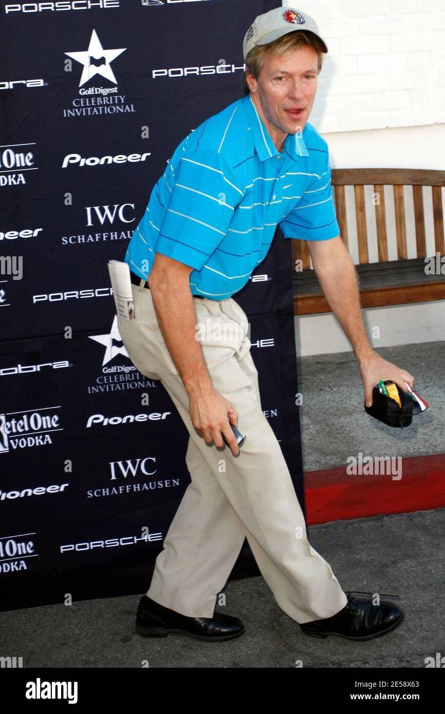 Jack Wagner bereitet sich darauf vor, in der Golf Digest Invitational abzuschlagen, um die Prostatakrebs-Stiftung im Lakeside Country Club zu unterstützen. Los Angeles, Kalifornien. 11/12/2007. [[laj]] Stockfoto