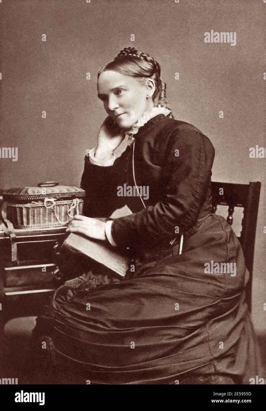 Frances Ridley Havergal (1836-1879), englische christliche Hymnistin und Dichterin, in einem Porträt von Elliott & Fry am 1. Februar 1879. Stockfoto
